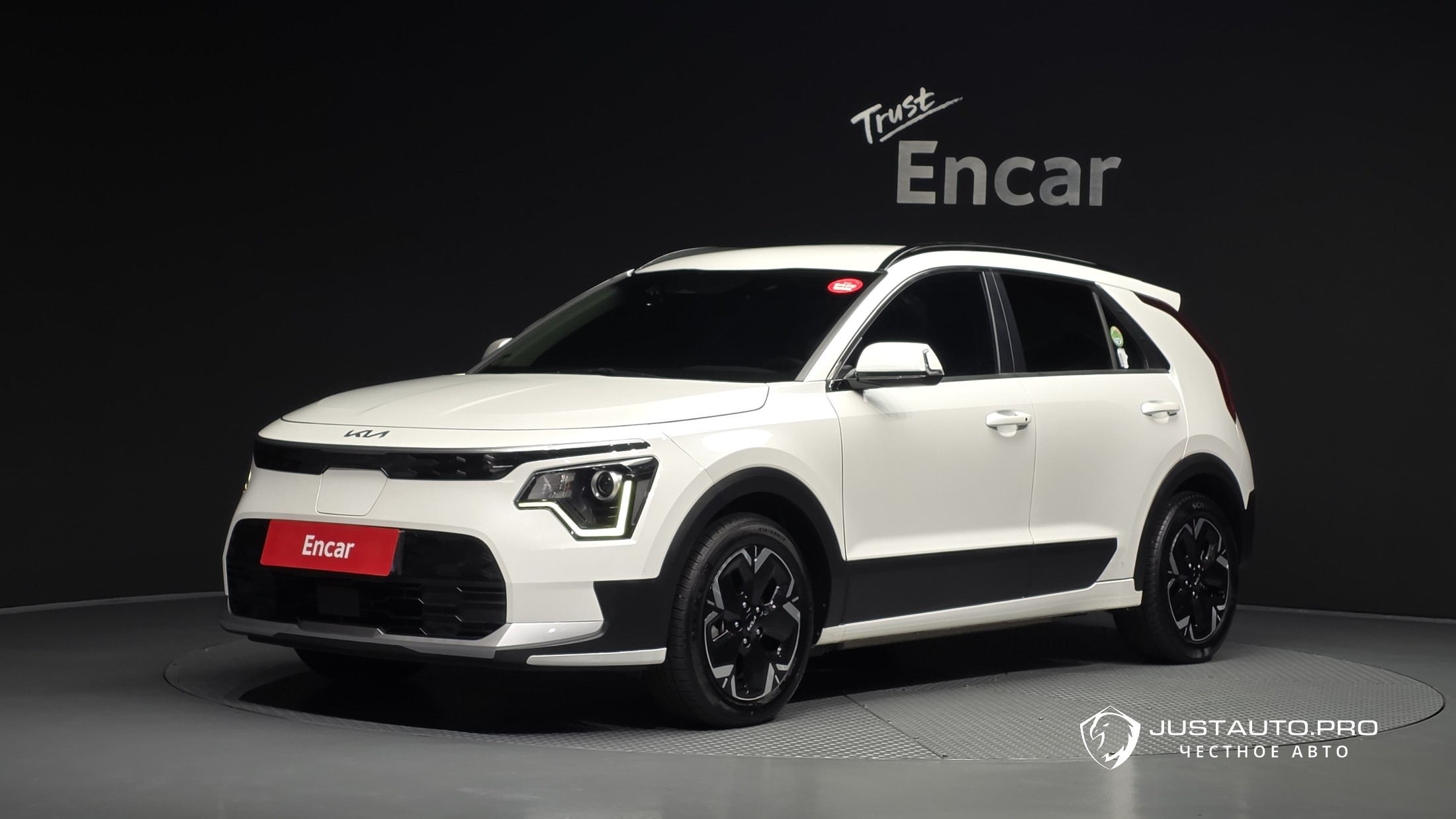 Автомобиль Kia Niro