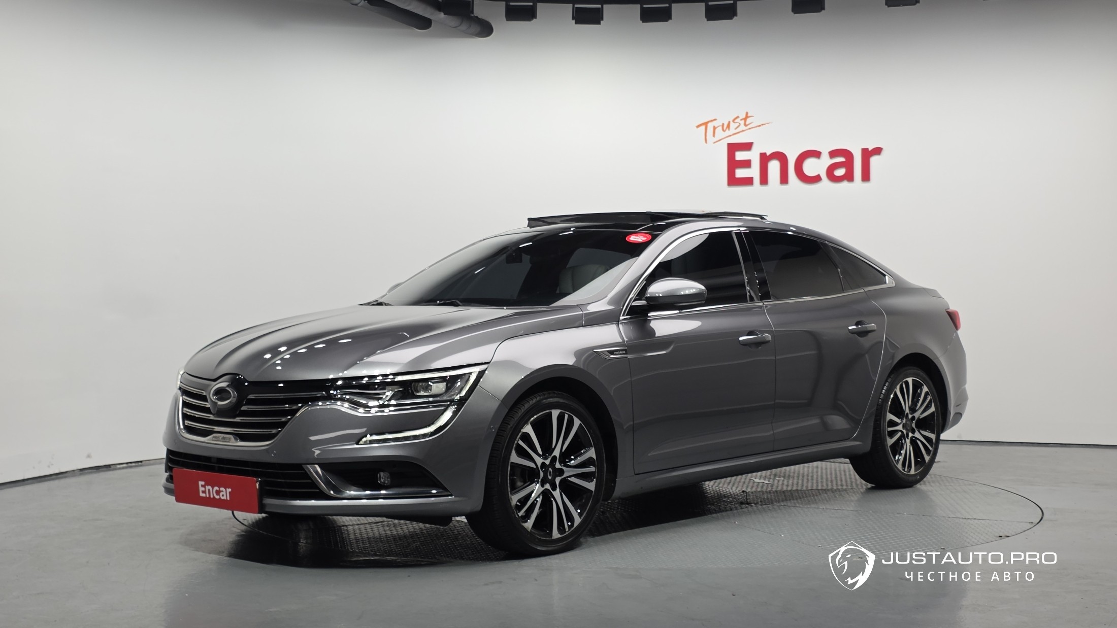 Автомобиль Renault-KoreaSamsung SM6