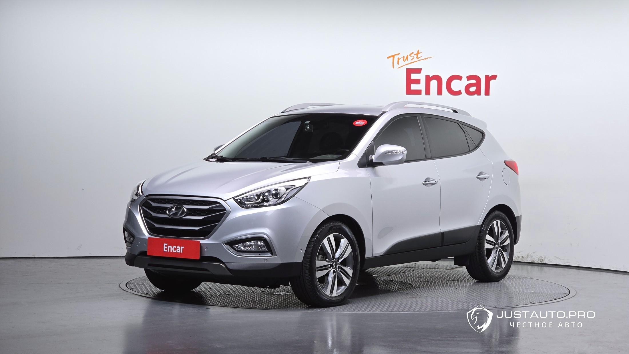 Автомобиль Hyundai Tucson