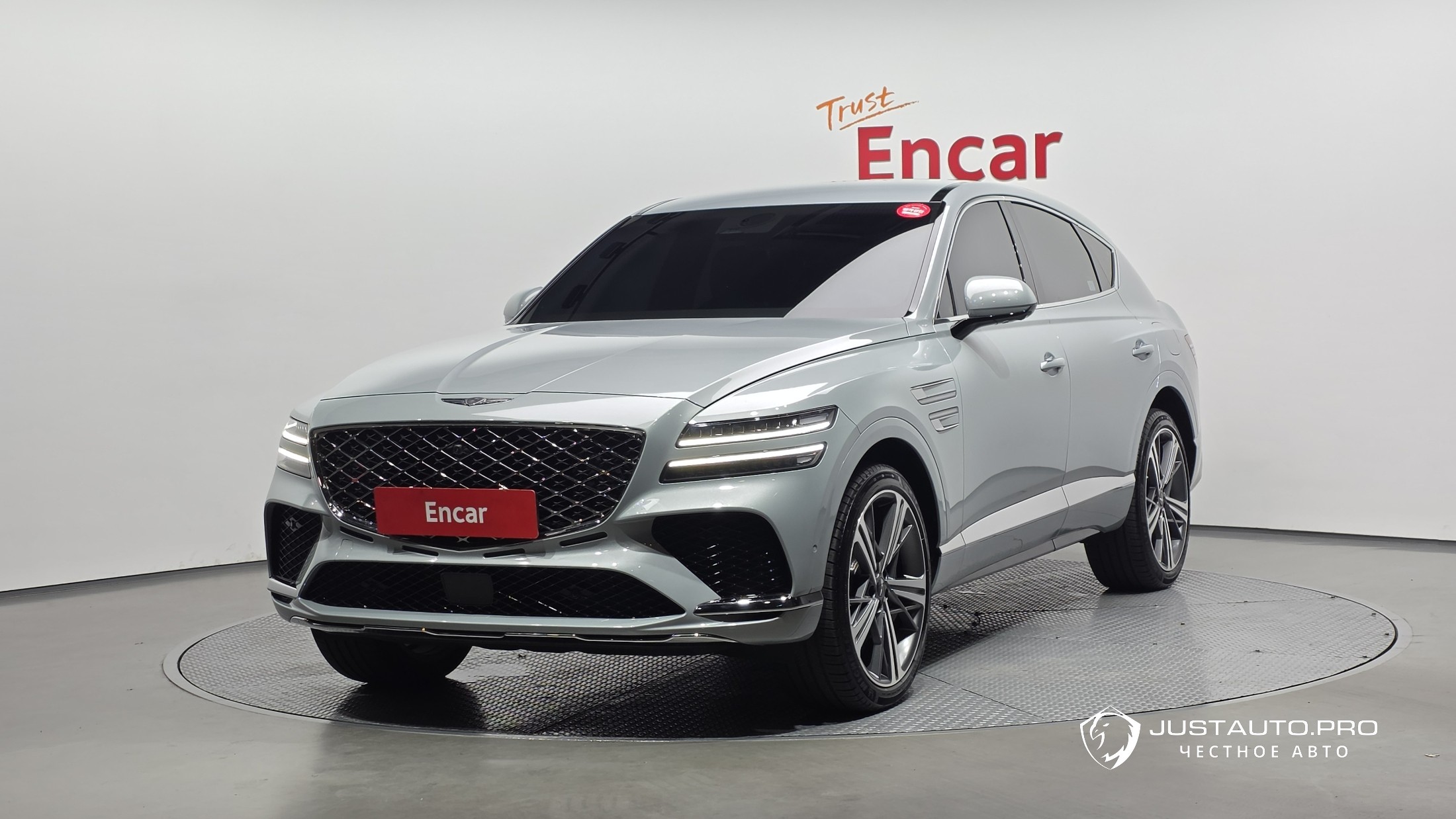 Автомобиль Genesis GV80