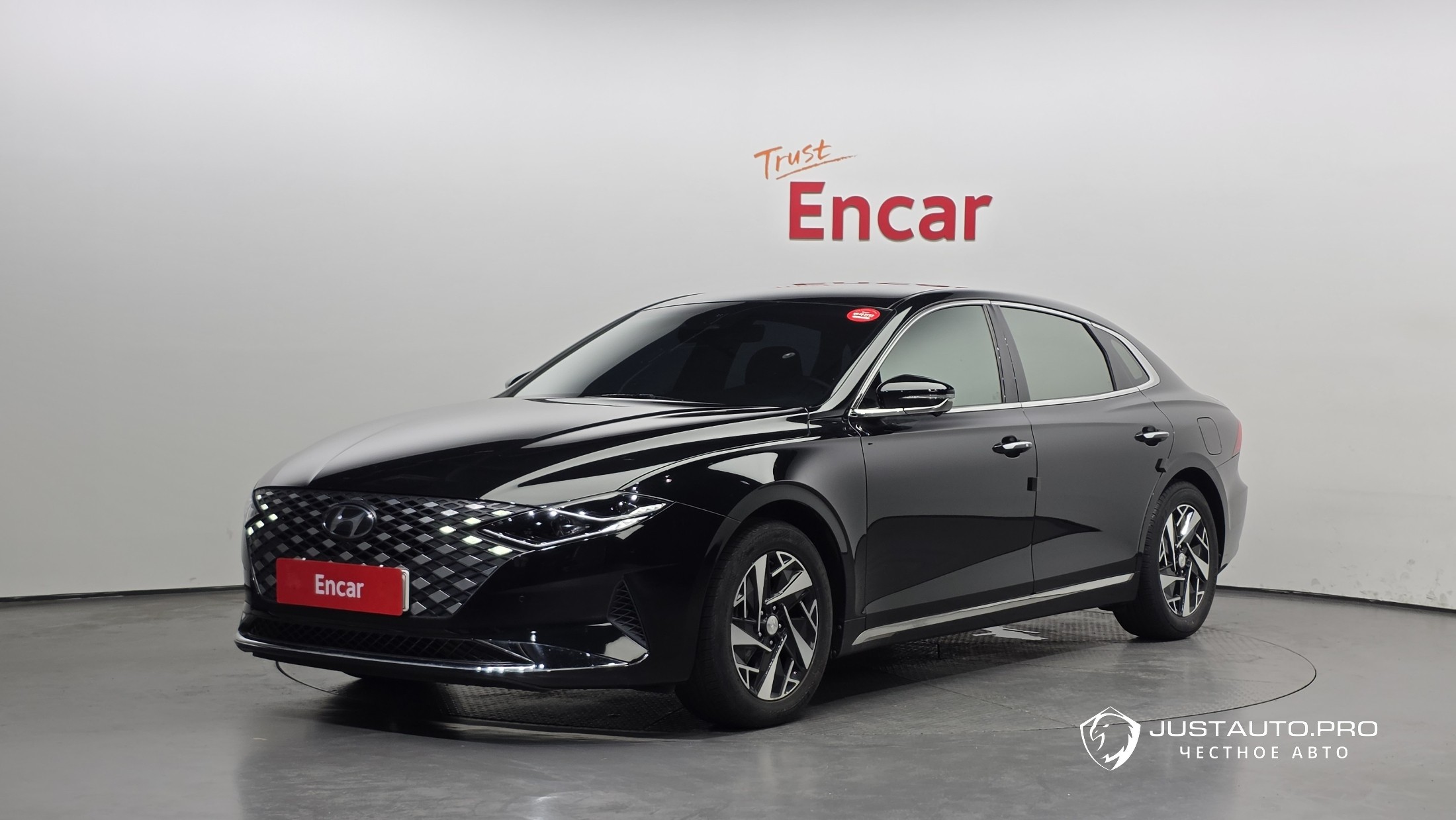 Автомобиль Hyundai Grandeur
