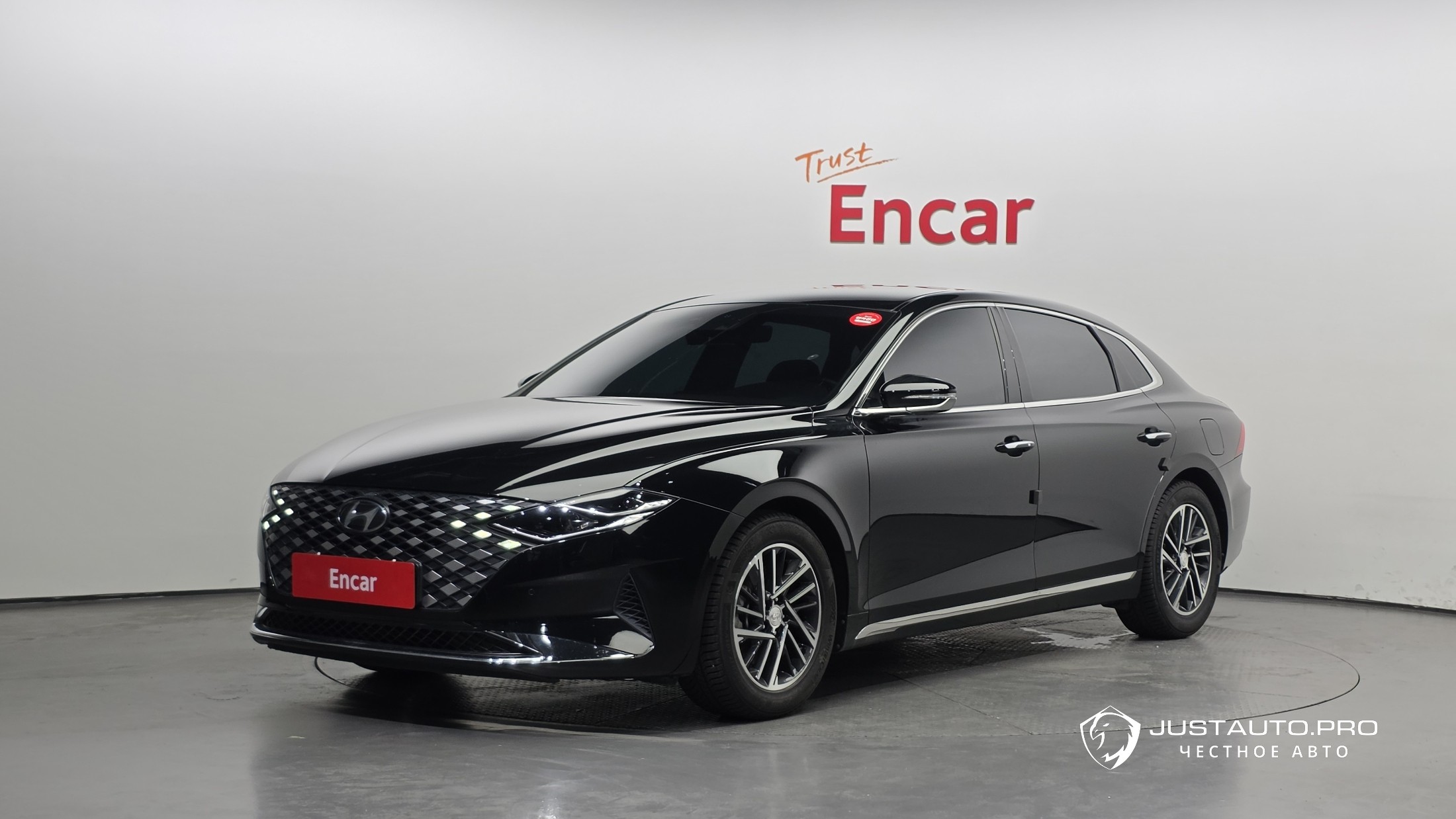 Автомобиль Hyundai Grandeur