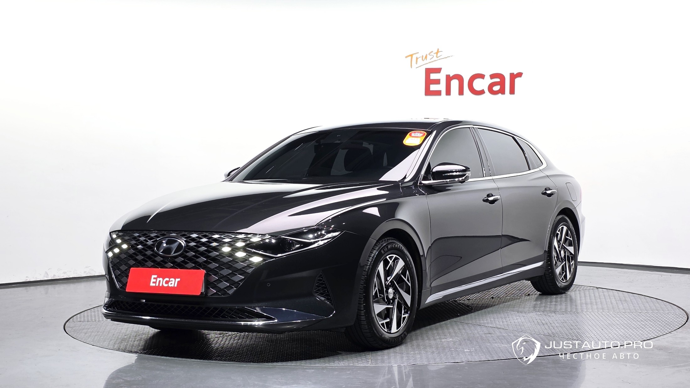 Автомобиль Hyundai Grandeur