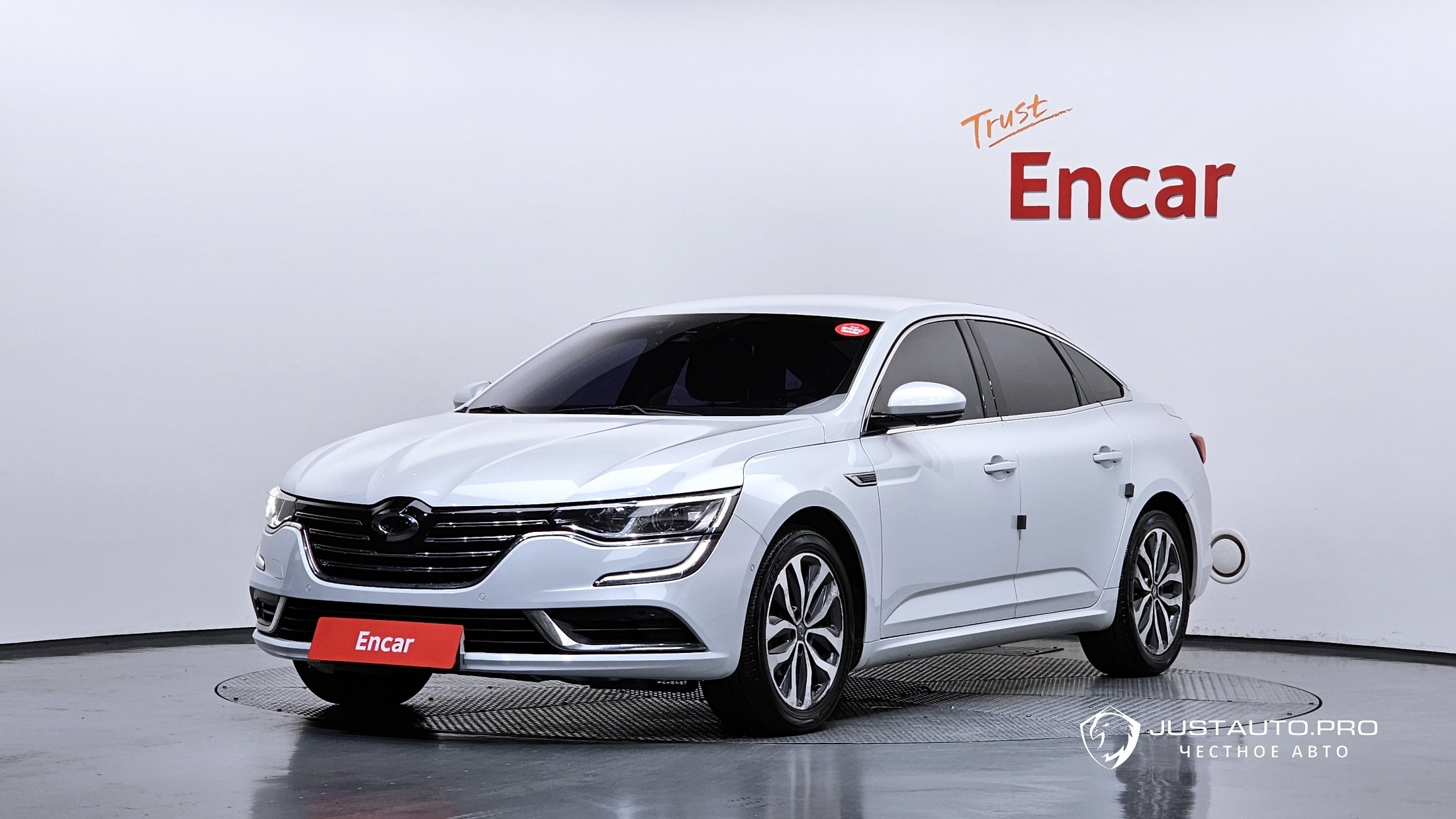 Автомобиль Renault-KoreaSamsung SM6