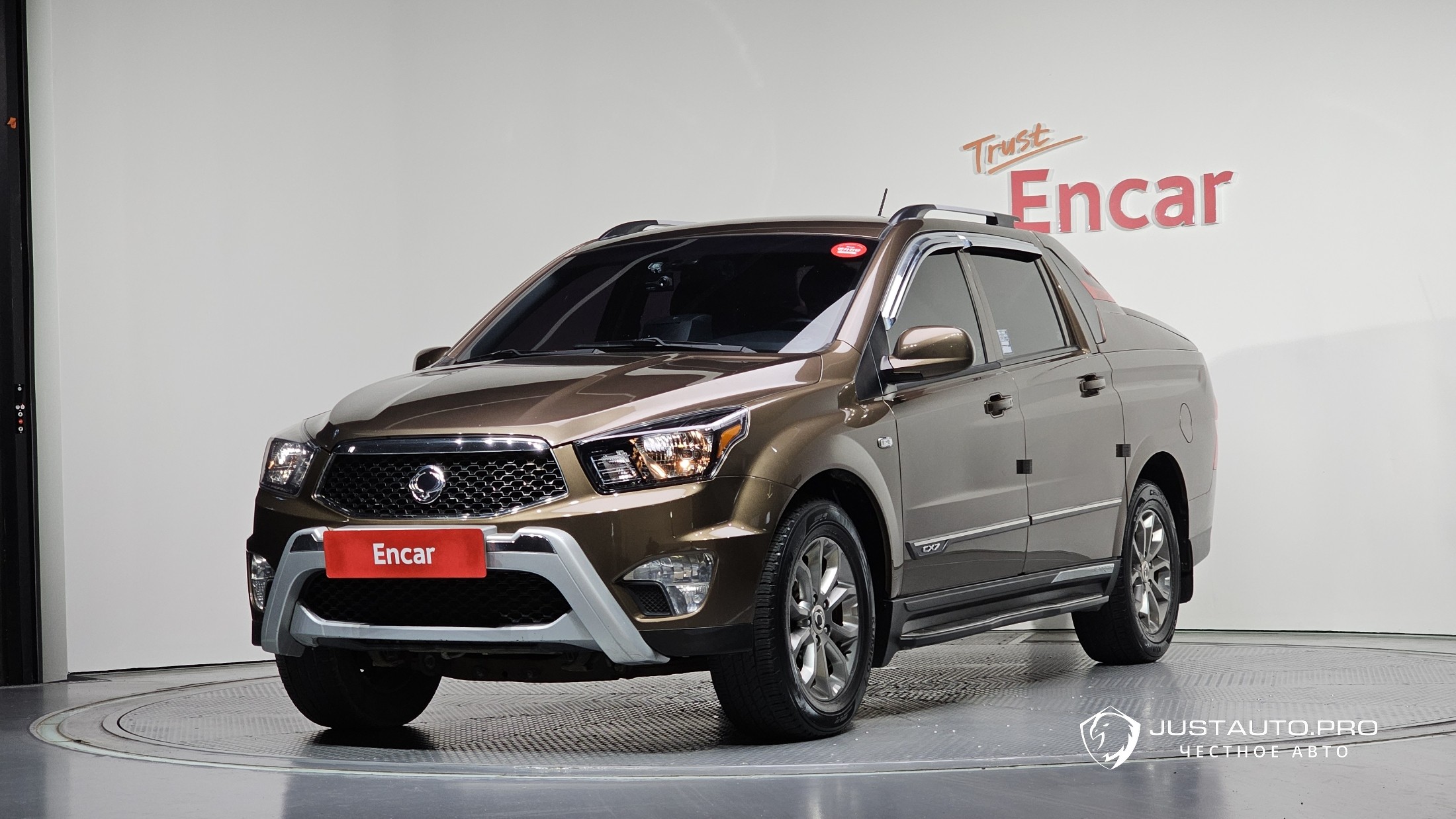 Автомобиль KG_Mobility_Ssangyong KORANDO