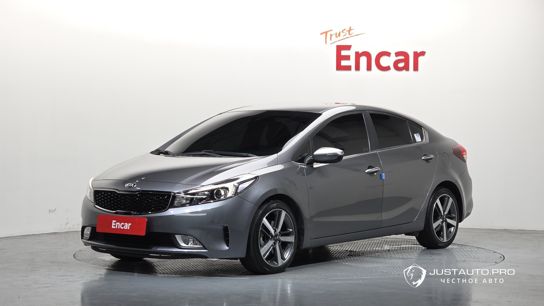 Автомобиль Kia K3