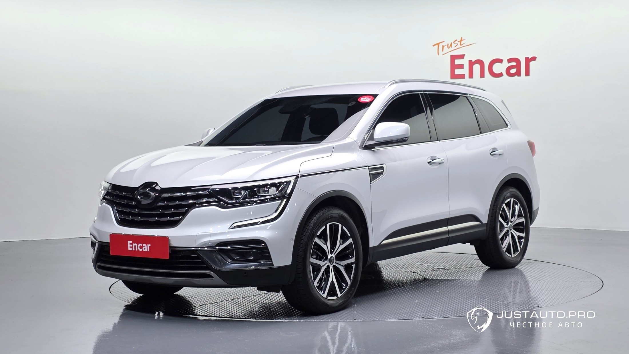 Автомобиль Renault-KoreaSamsung QM6