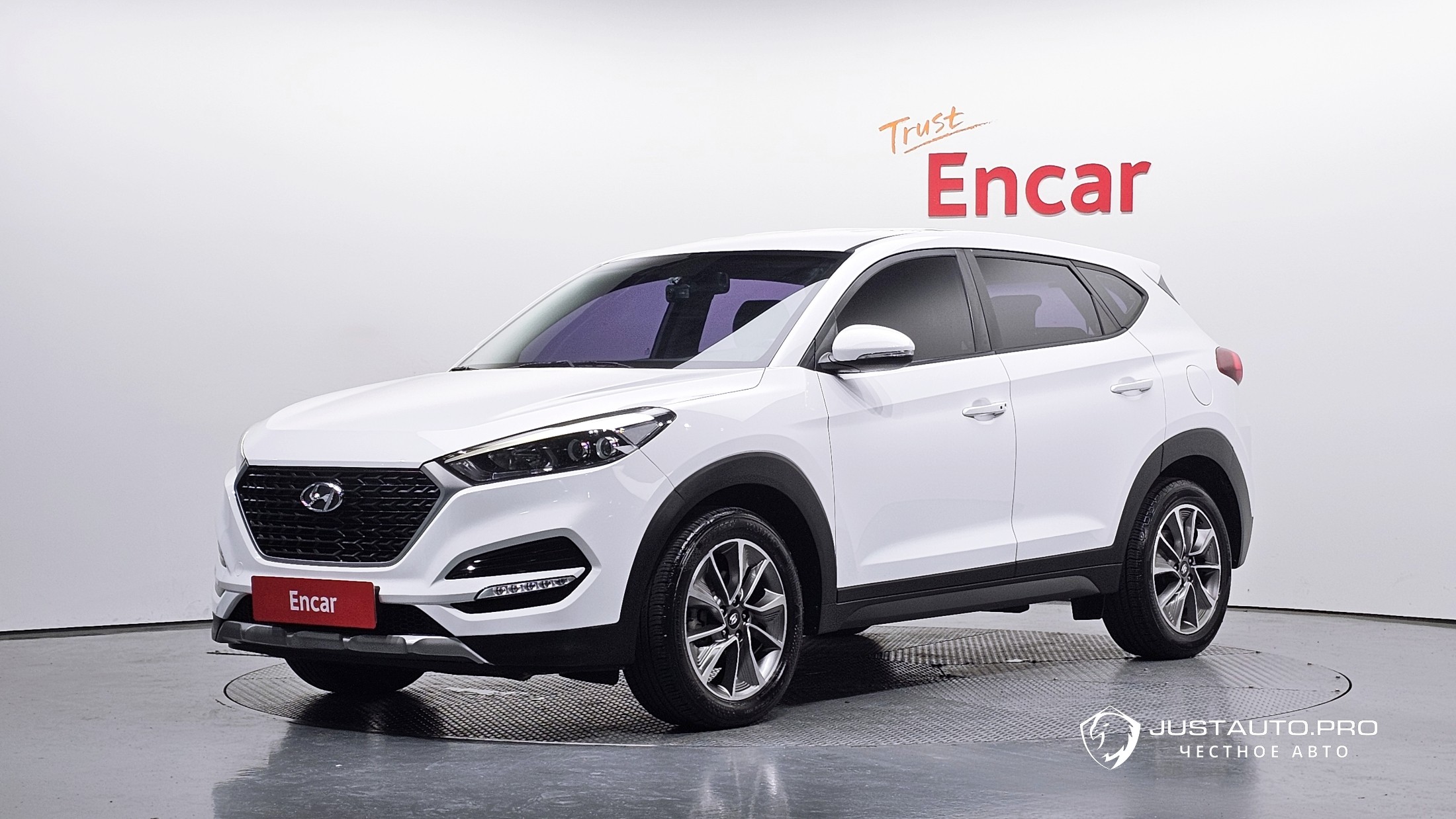 Автомобиль Hyundai Tucson