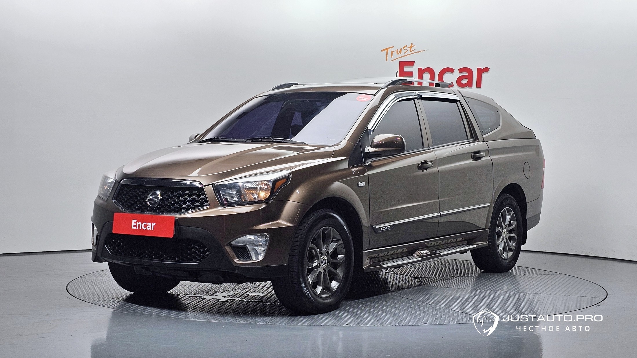 Автомобиль KG_Mobility_Ssangyong KORANDO
