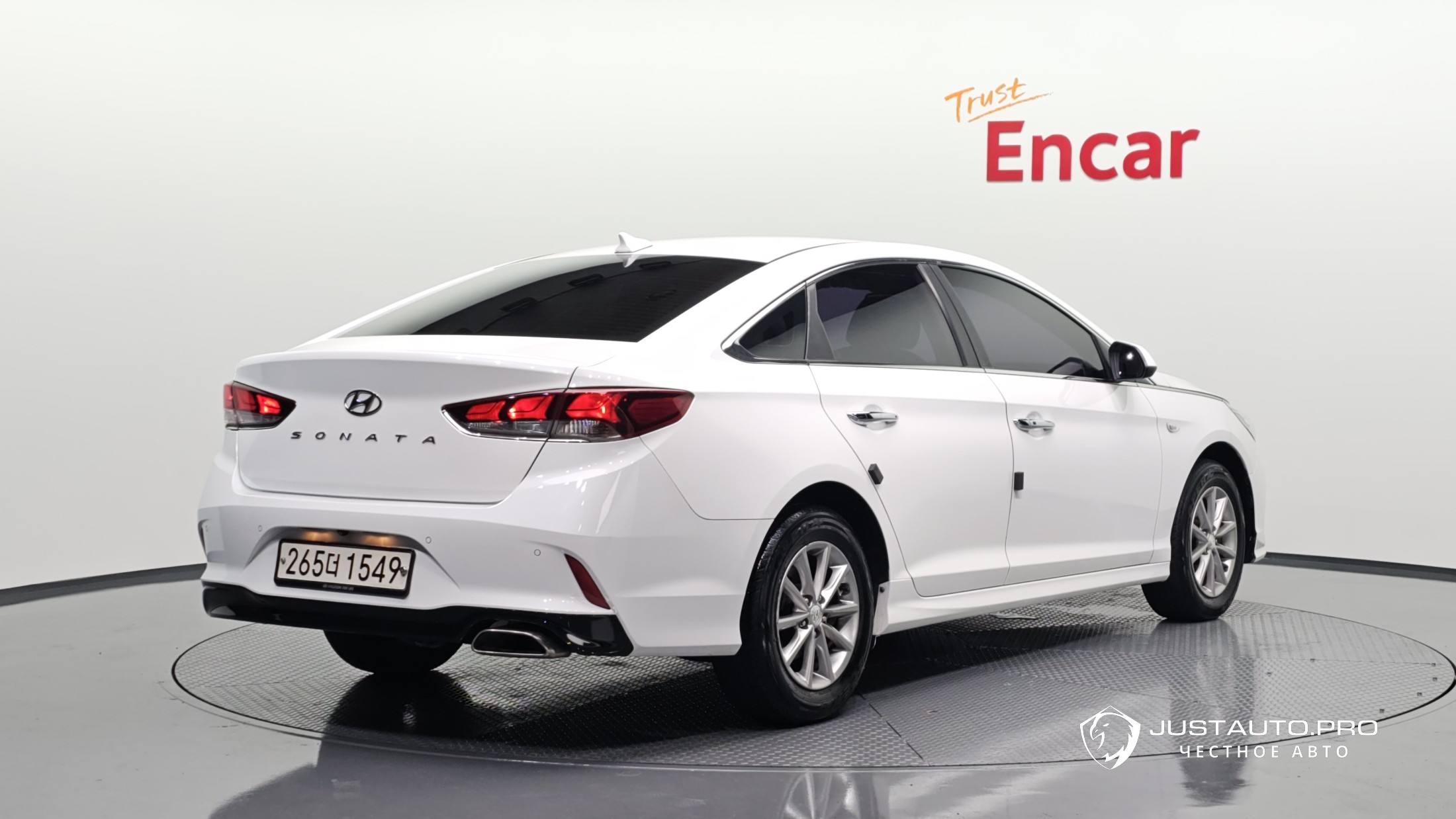 Автомобиль Hyundai Sonata