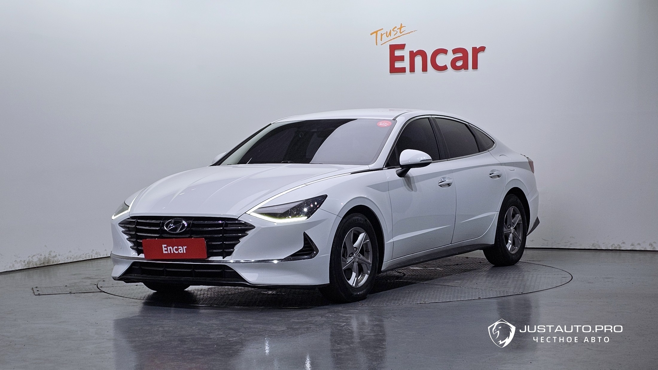 Автомобиль Hyundai Sonata
