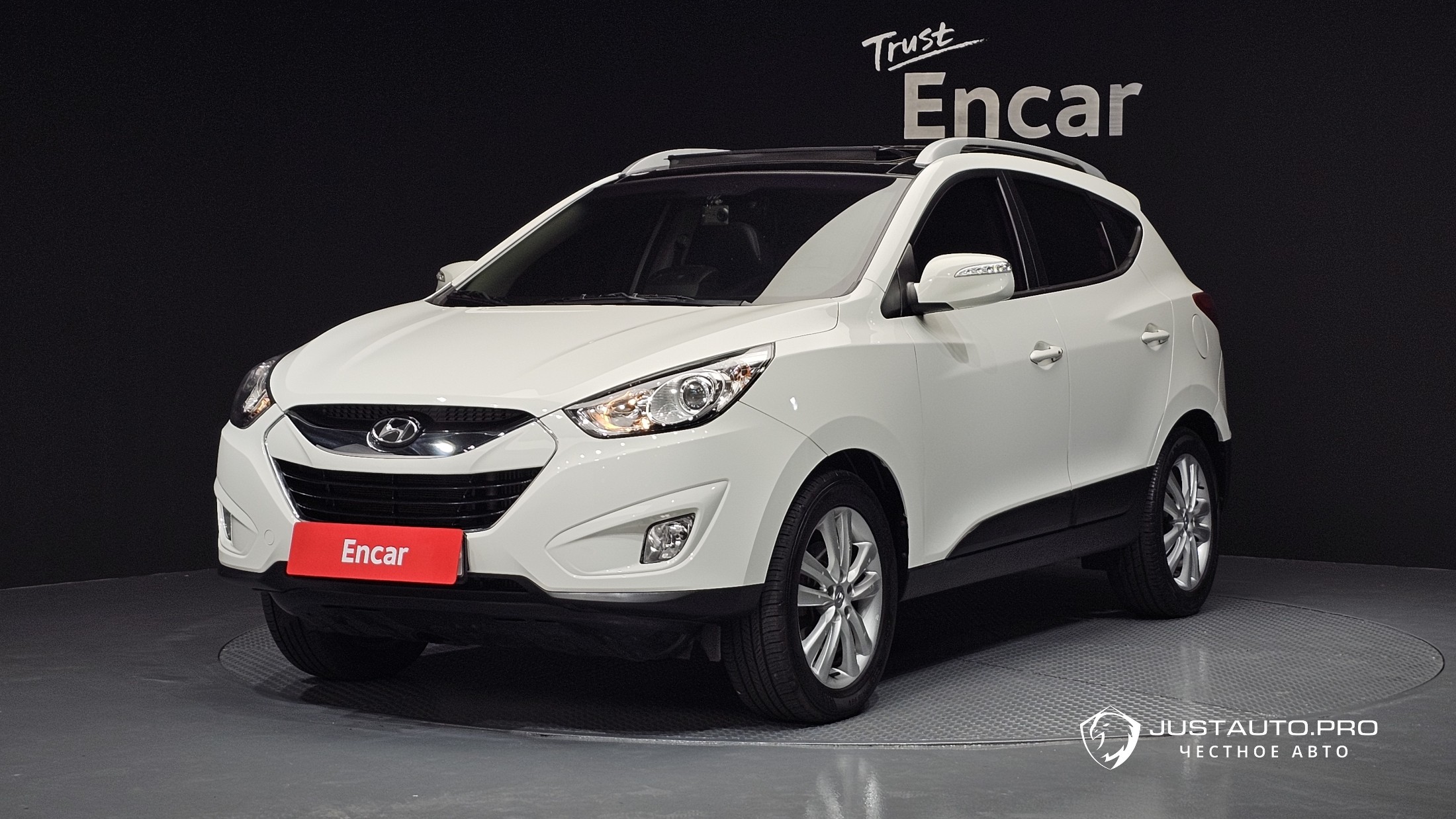 Автомобиль Hyundai Tucson