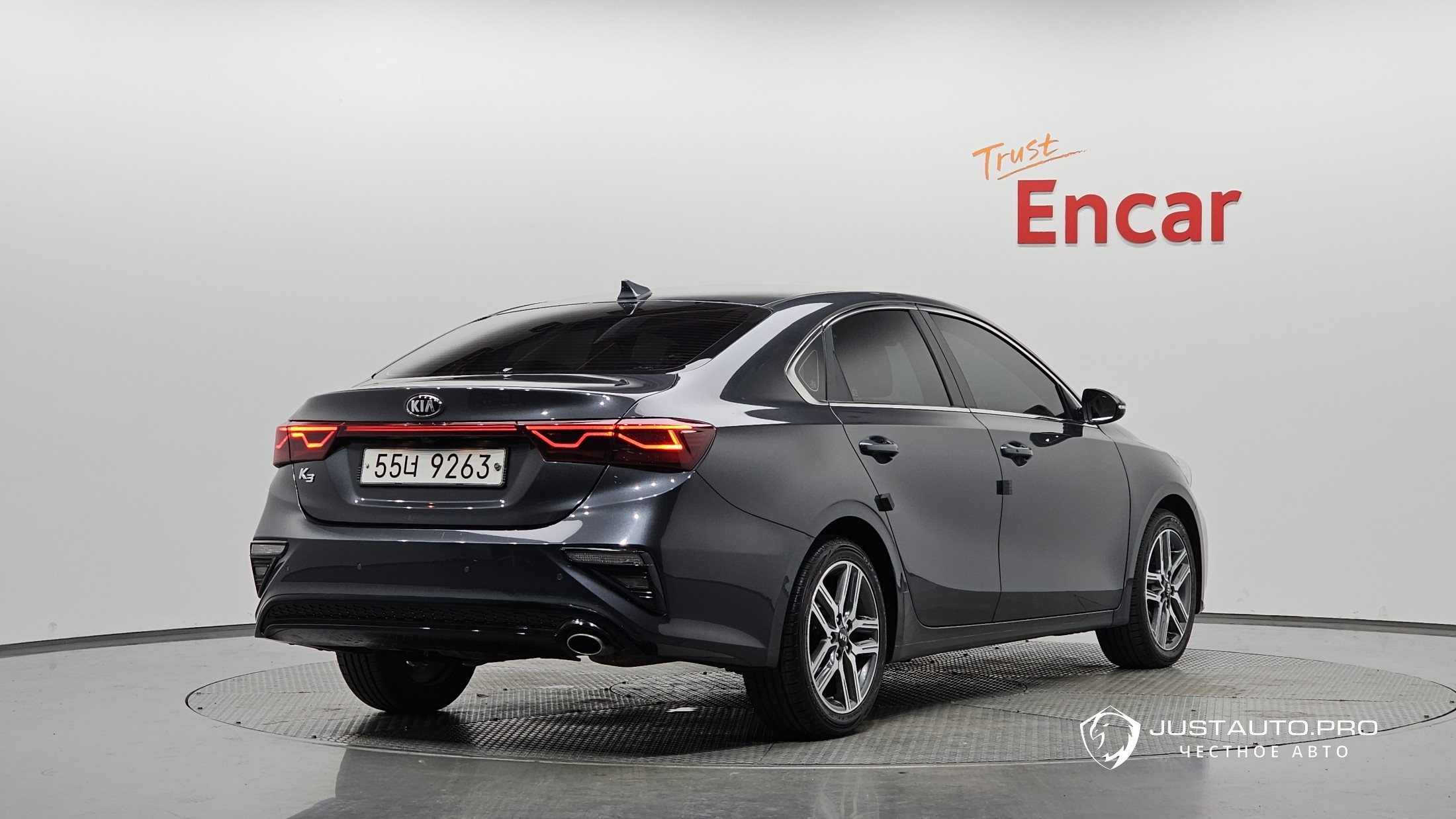 Автомобиль Kia K3