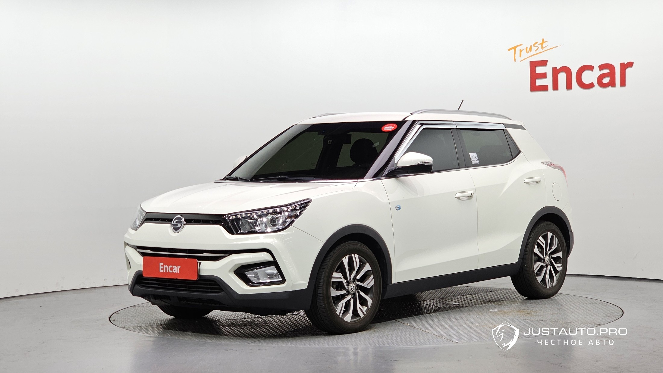 Автомобиль KG_Mobility_Ssangyong TIBOLI