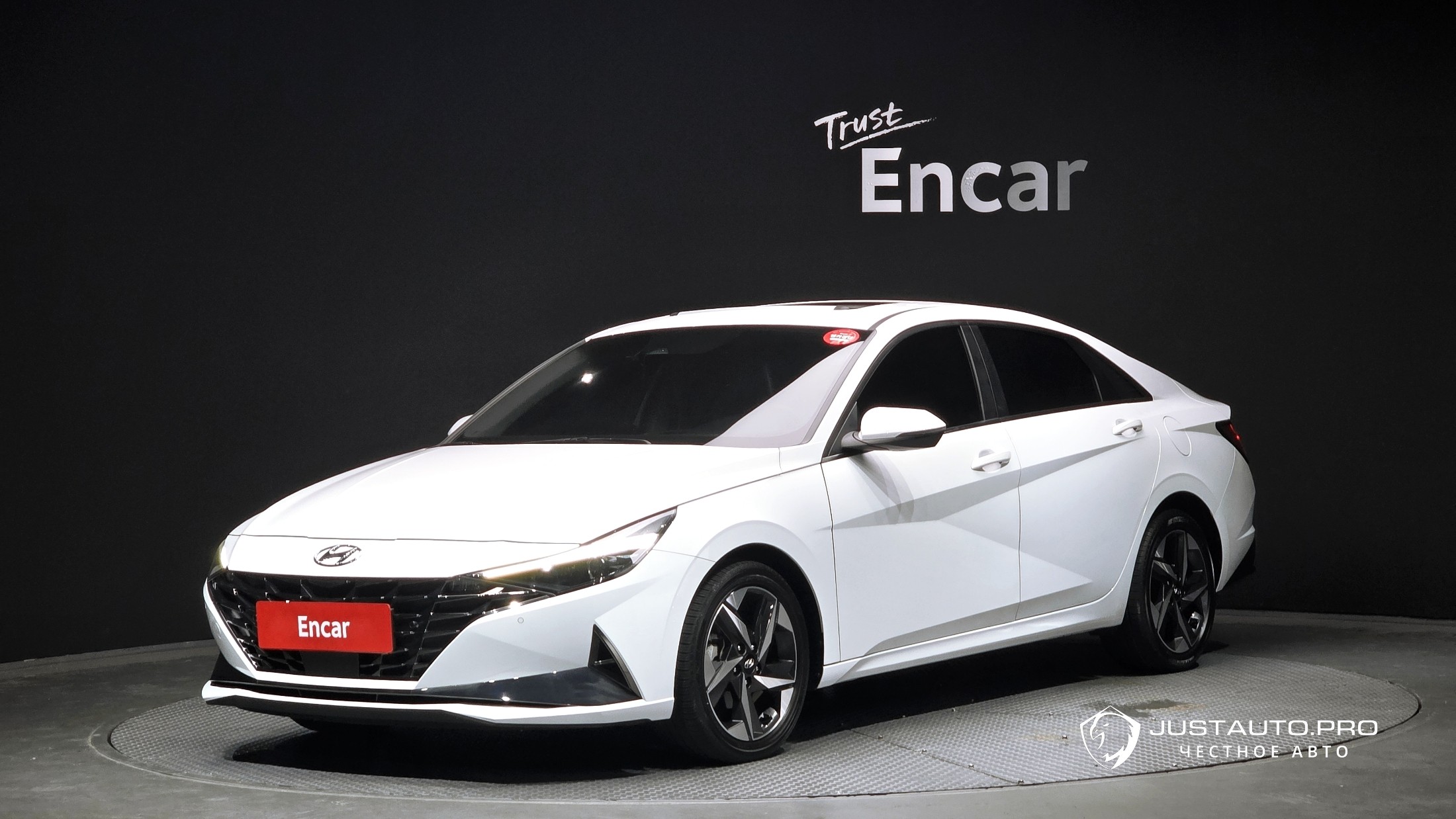 Автомобиль Hyundai AVANTE