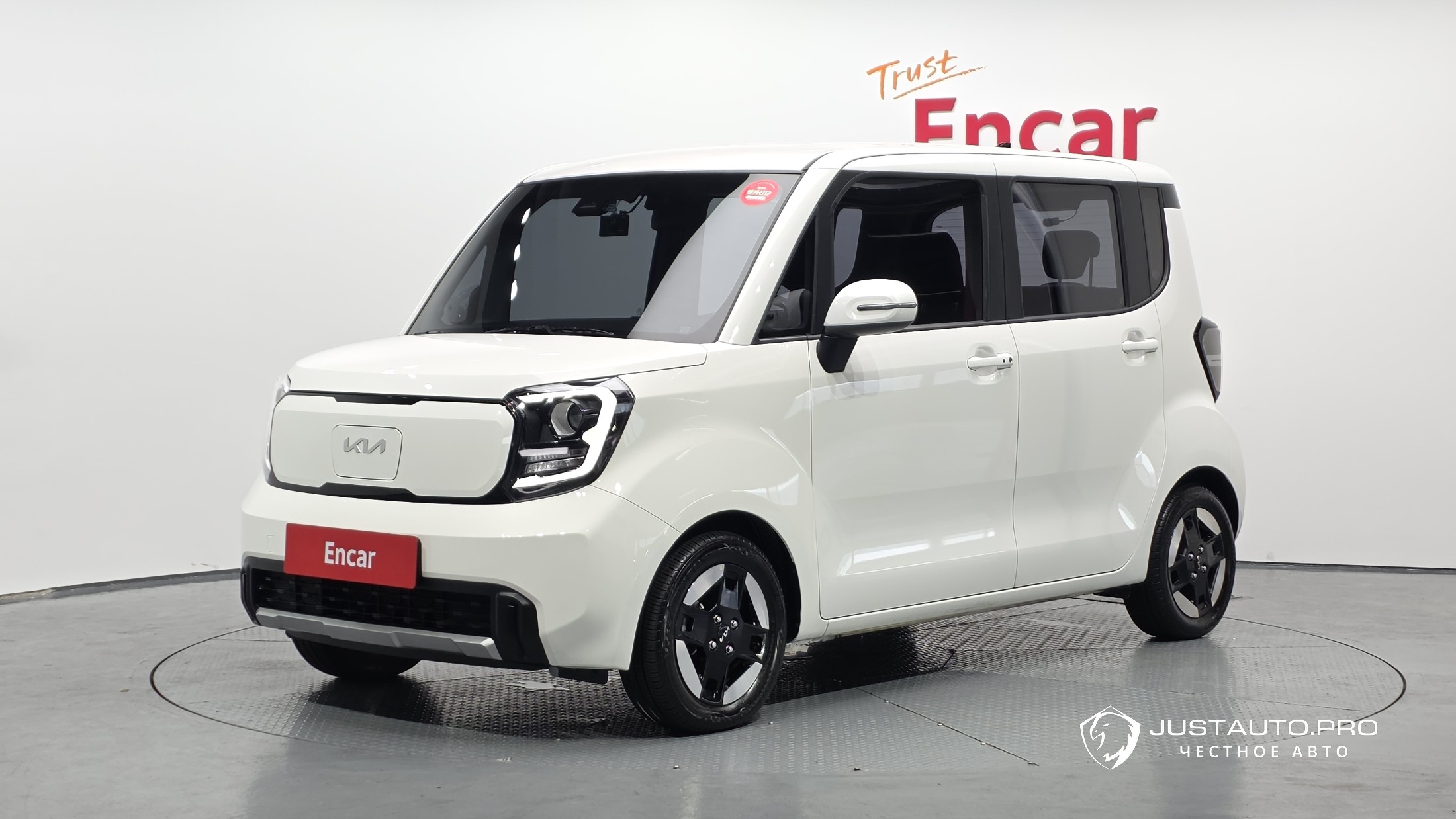 Автомобиль Kia RAY