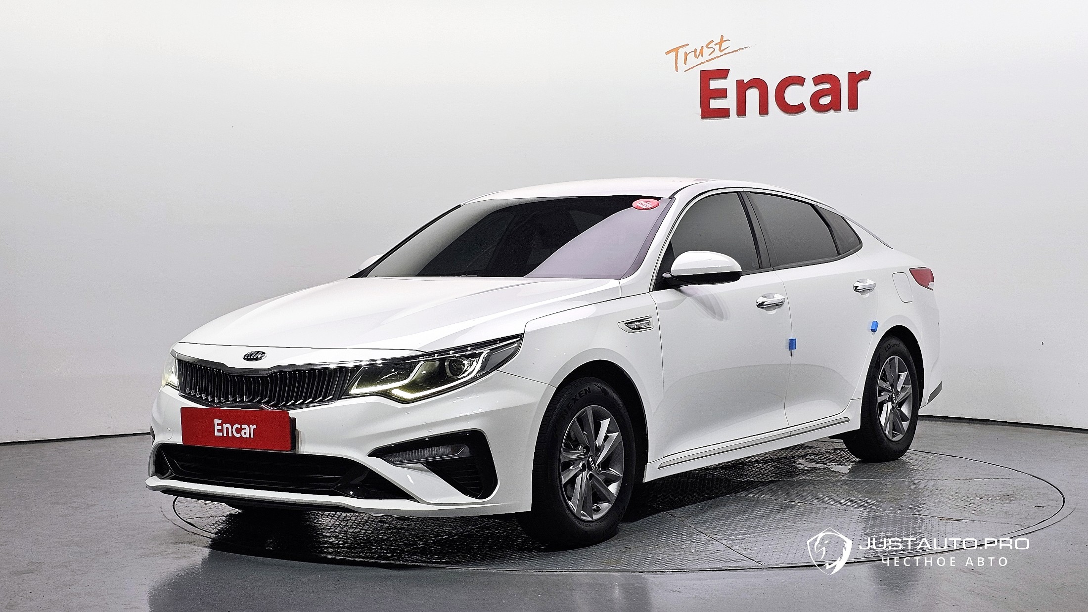 Автомобиль Kia K5