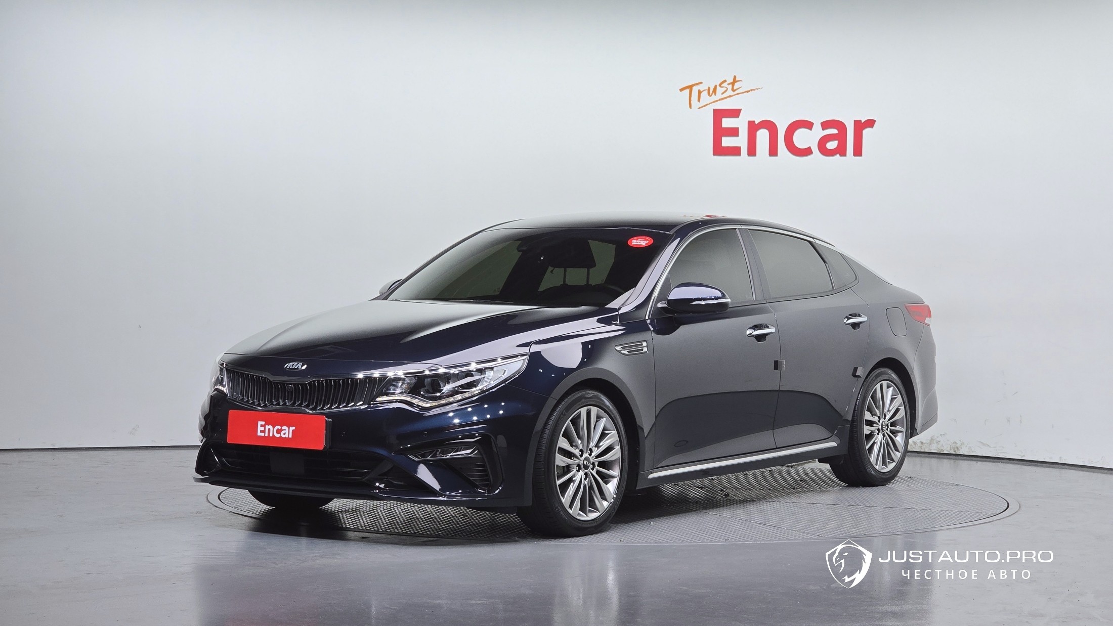 Автомобиль Kia K5