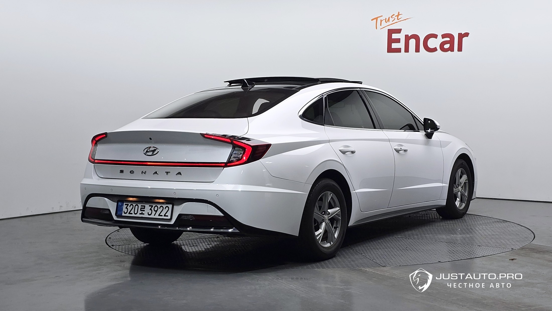 Автомобиль Hyundai Sonata