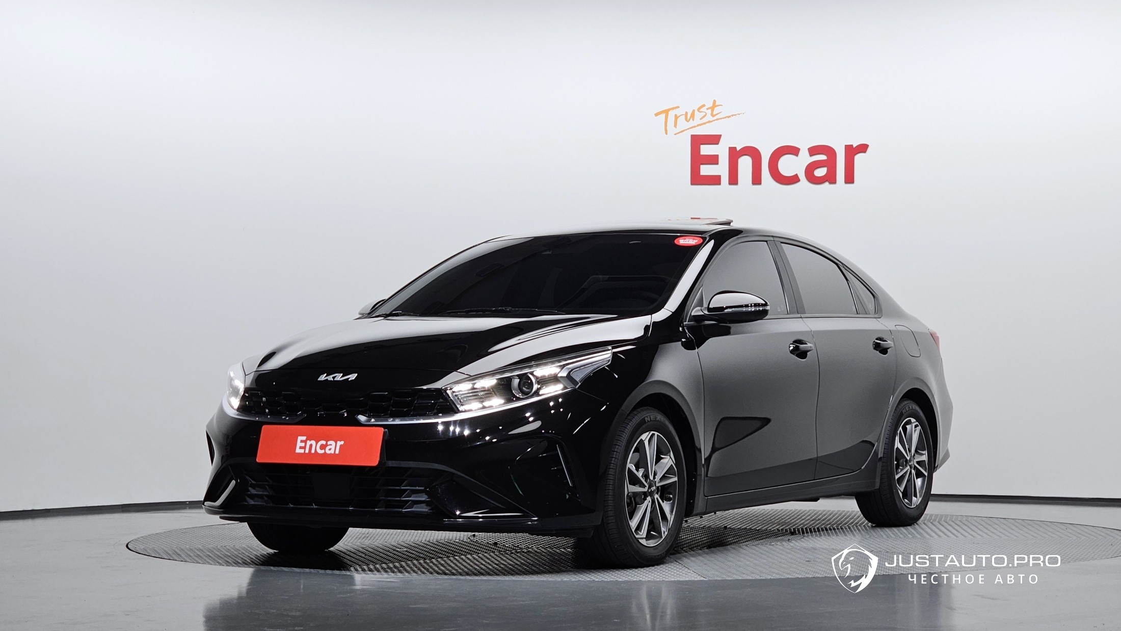 Автомобиль Kia K3