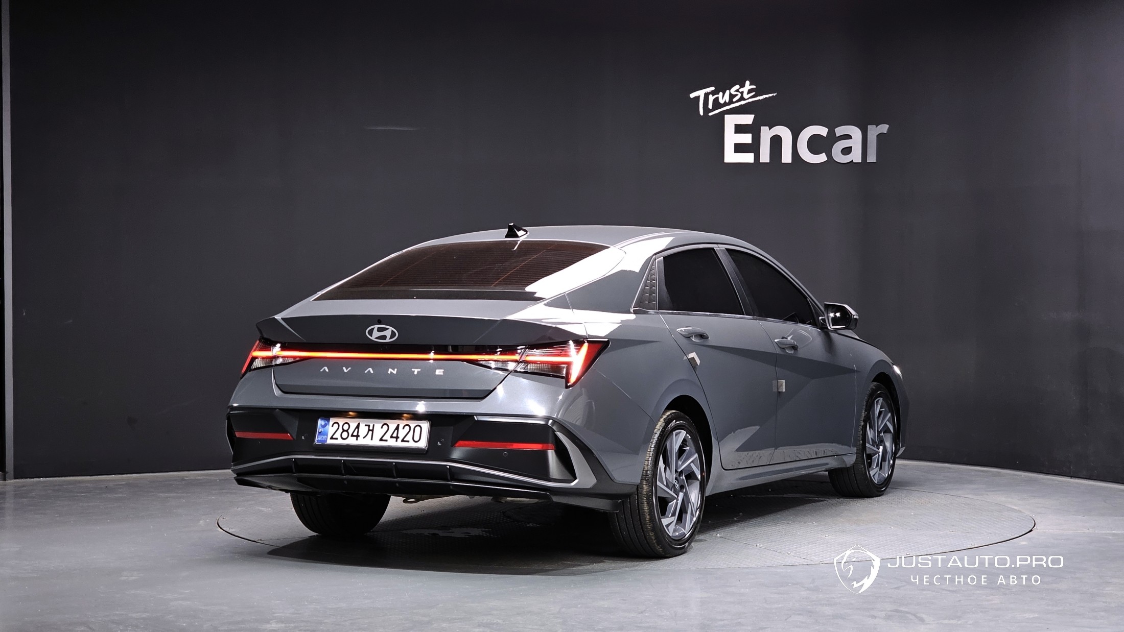 Автомобиль Hyundai AVANTE