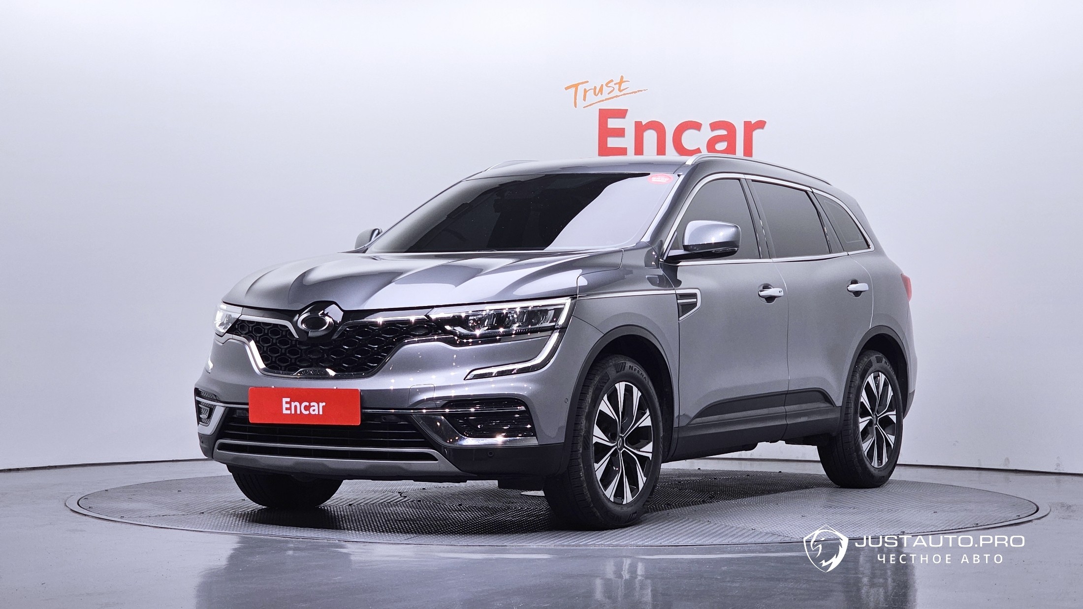 Автомобиль Renault-KoreaSamsung QM6