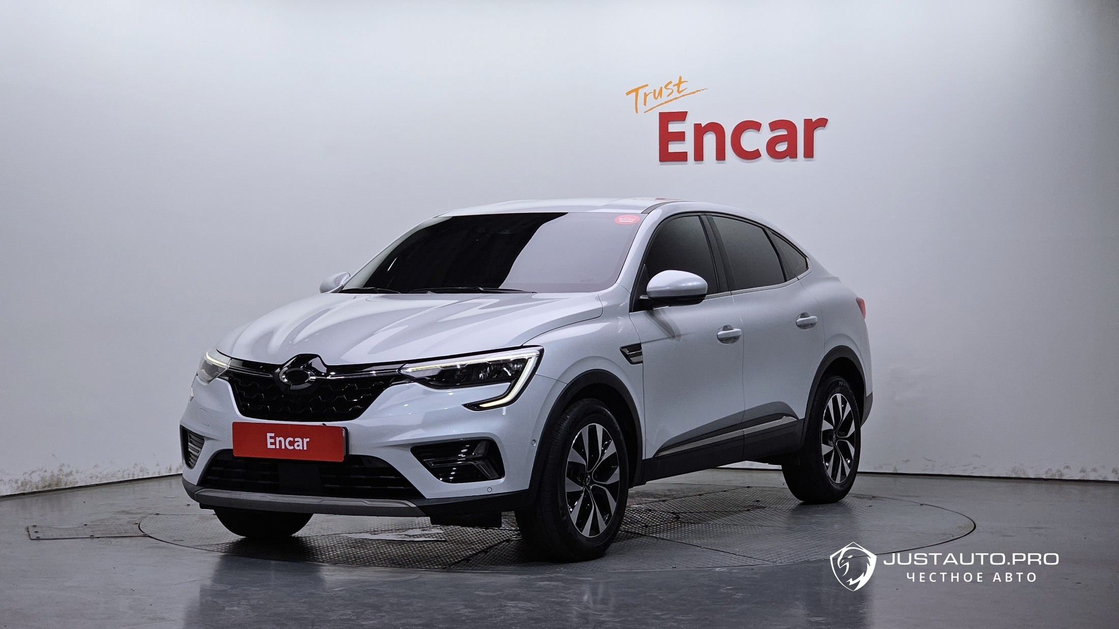 Автомобиль Renault-KoreaSamsung XM3