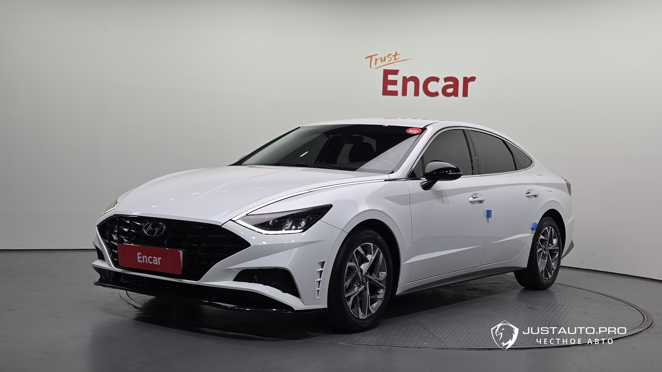 Автомобиль Hyundai Sonata