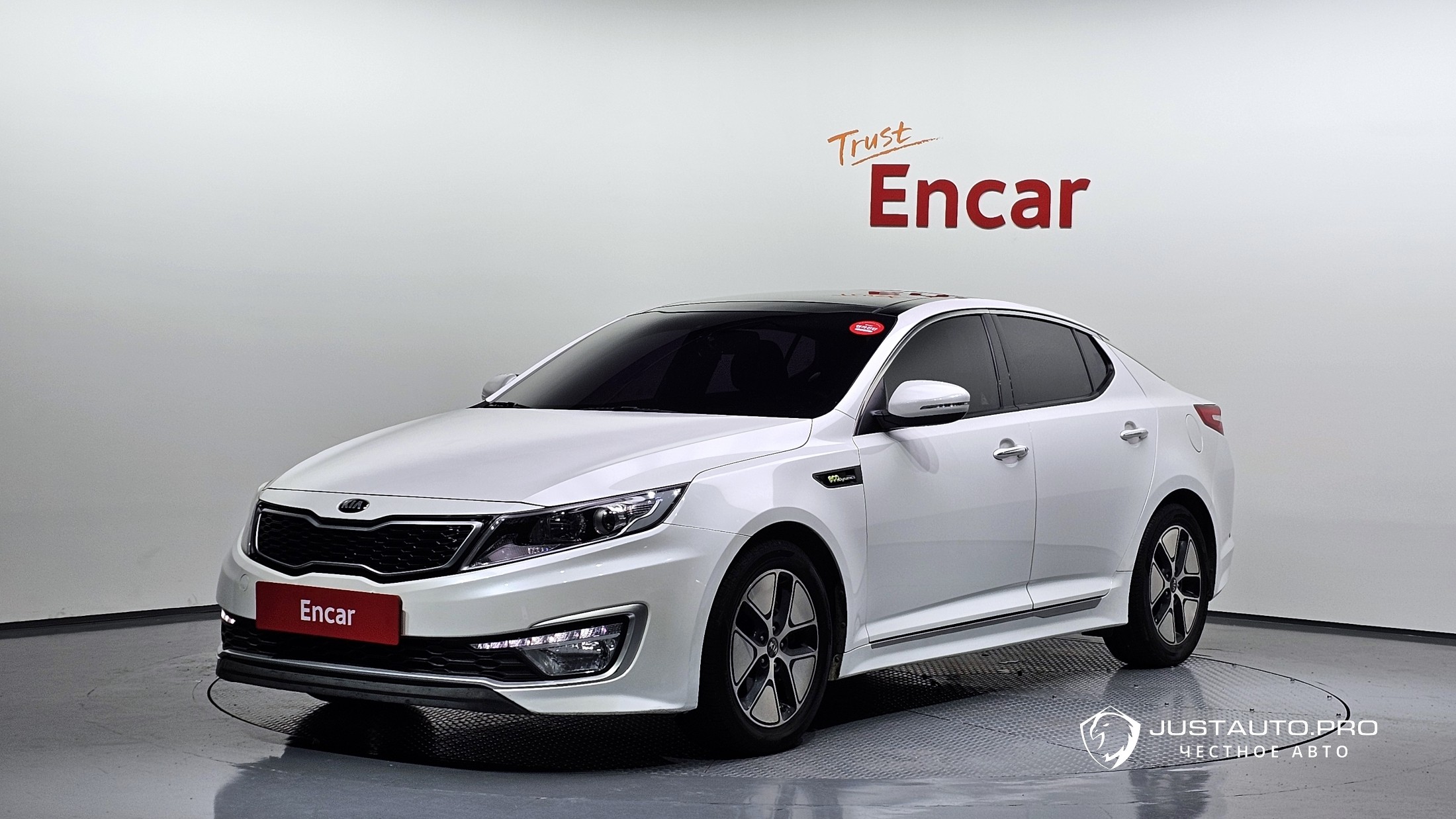 Автомобиль Kia K5