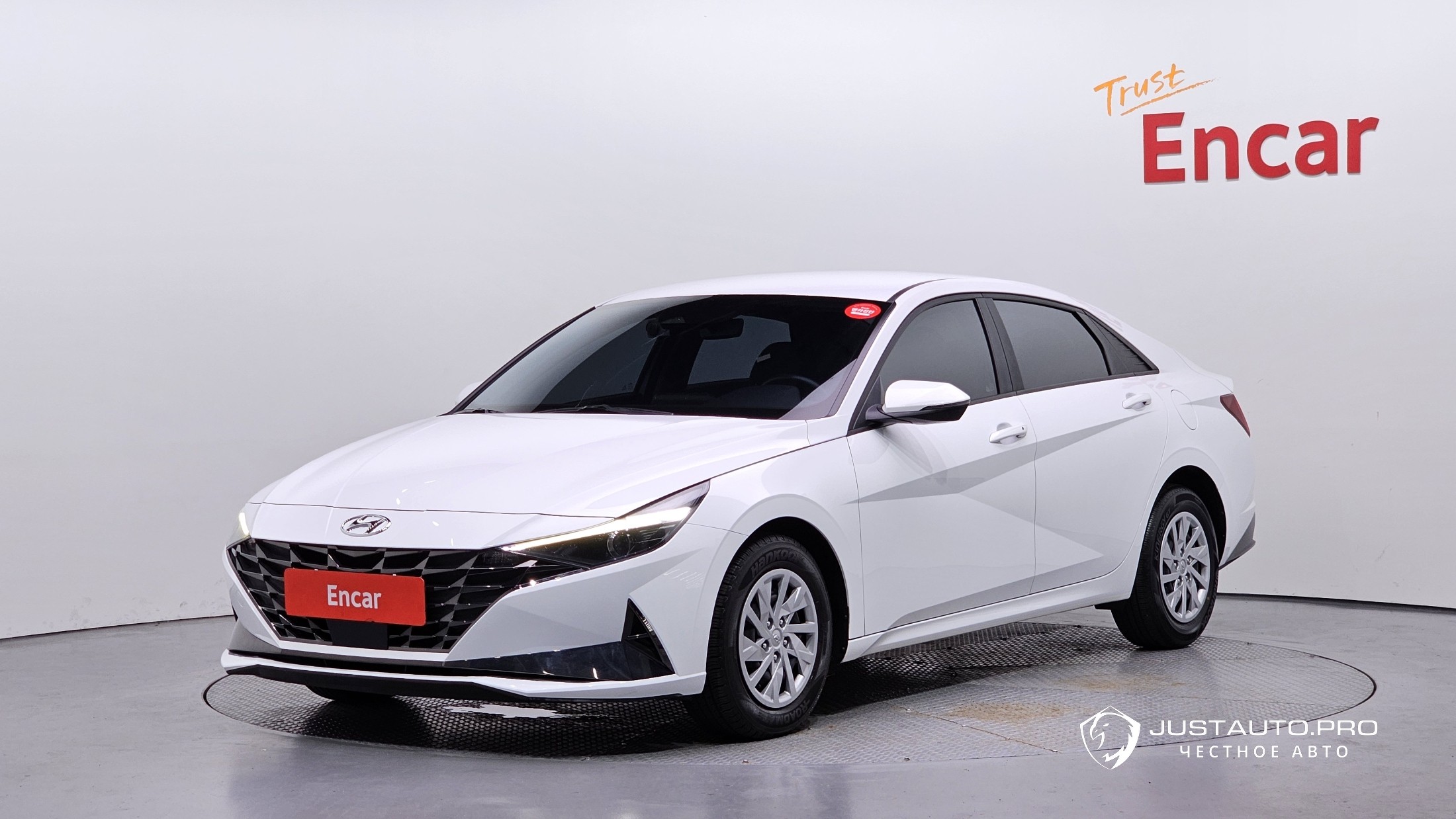 Автомобиль Hyundai AVANTE