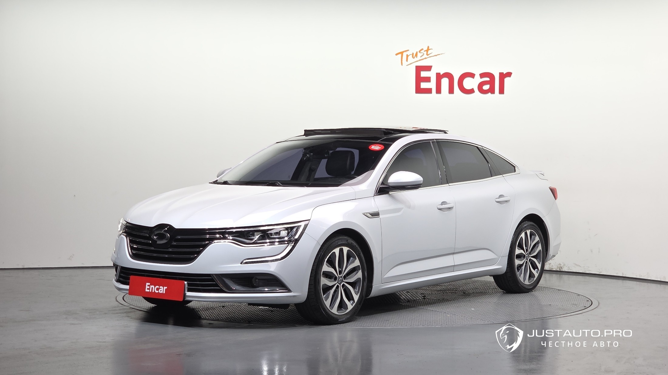 Автомобиль Renault-KoreaSamsung SM6