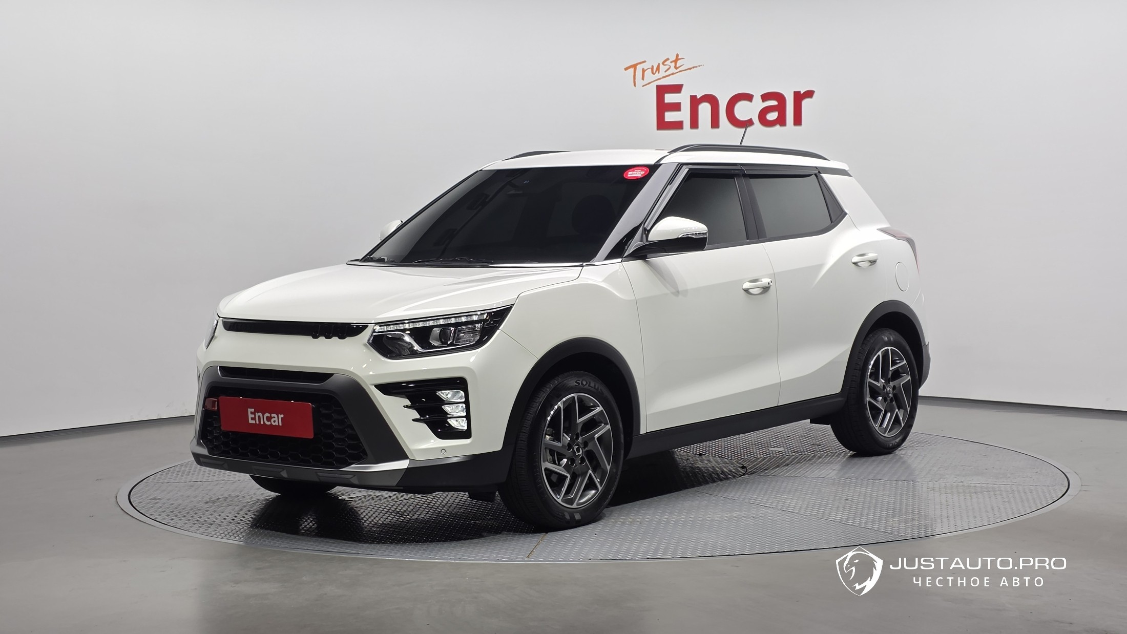 Автомобиль KG_Mobility_Ssangyong TIBOLI