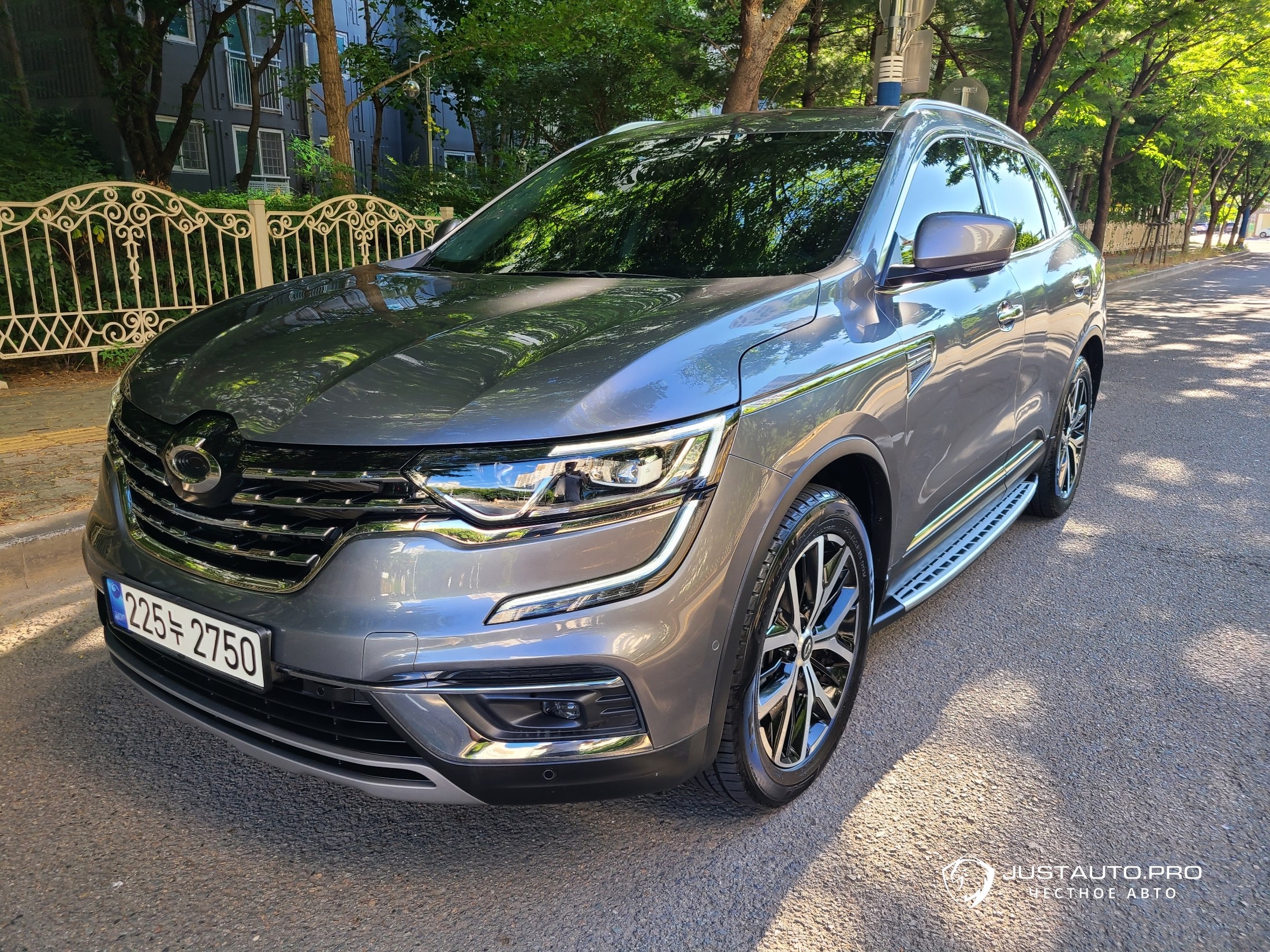 Автомобиль Renault-KoreaSamsung QM6