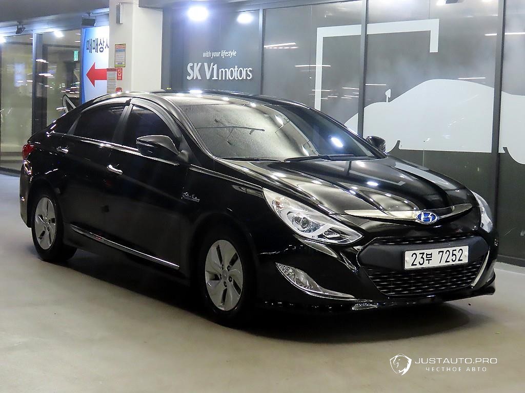 Автомобиль Hyundai Sonata