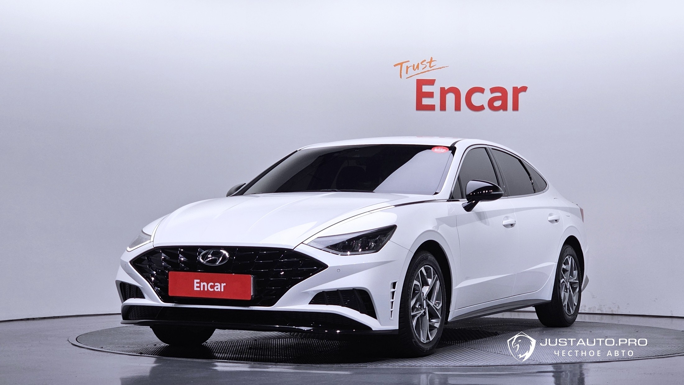 Автомобиль Hyundai Sonata