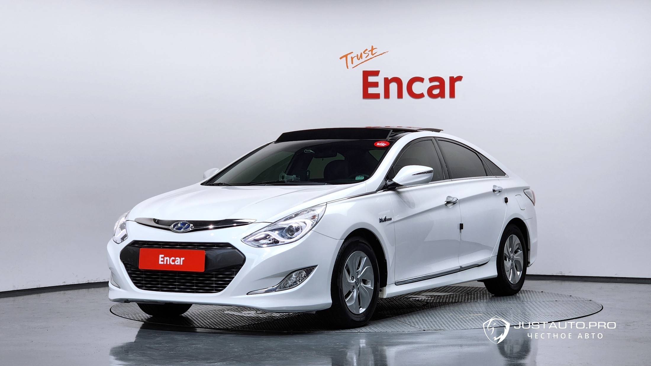 Автомобиль Hyundai Sonata