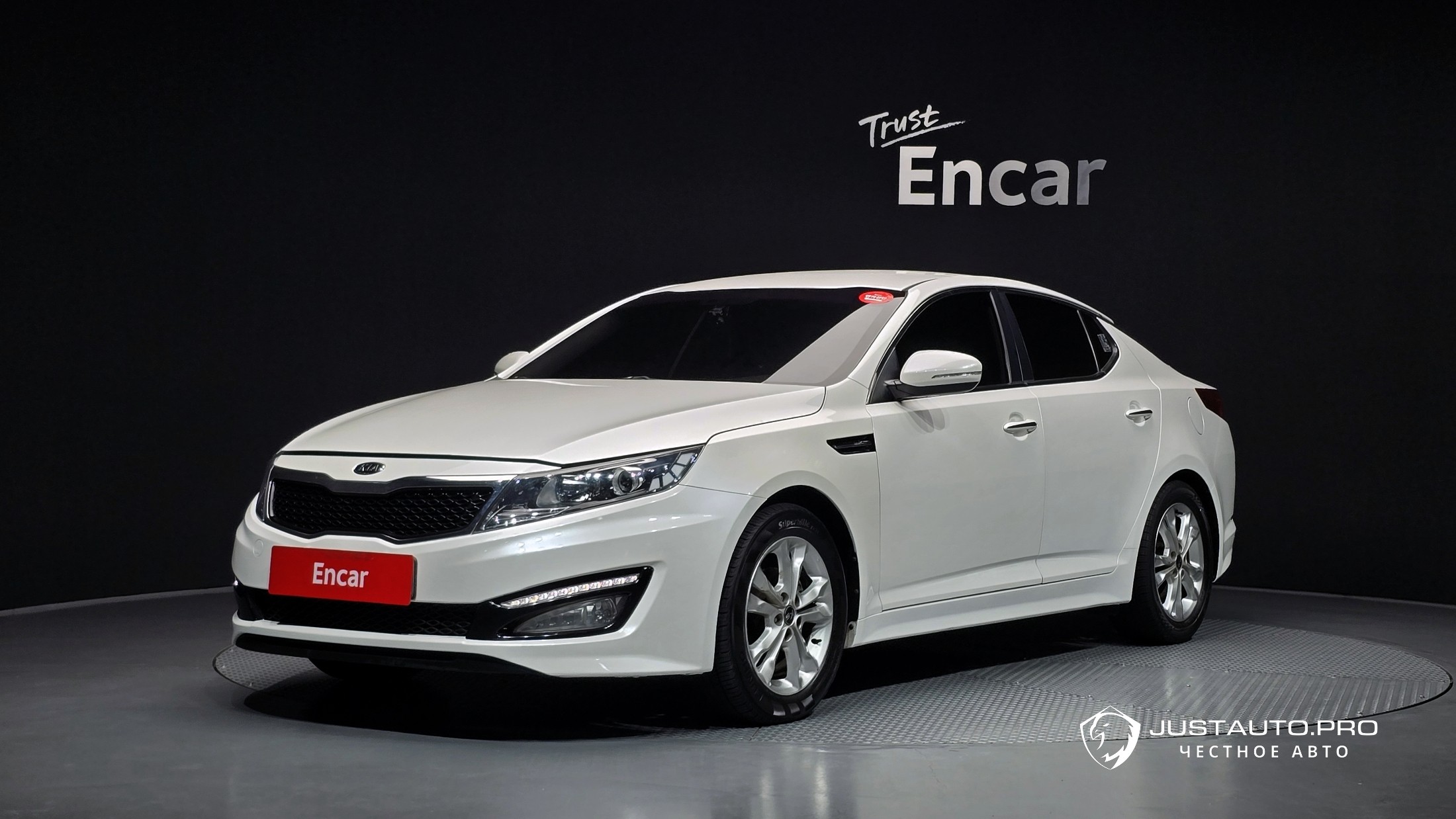 Автомобиль Kia K5