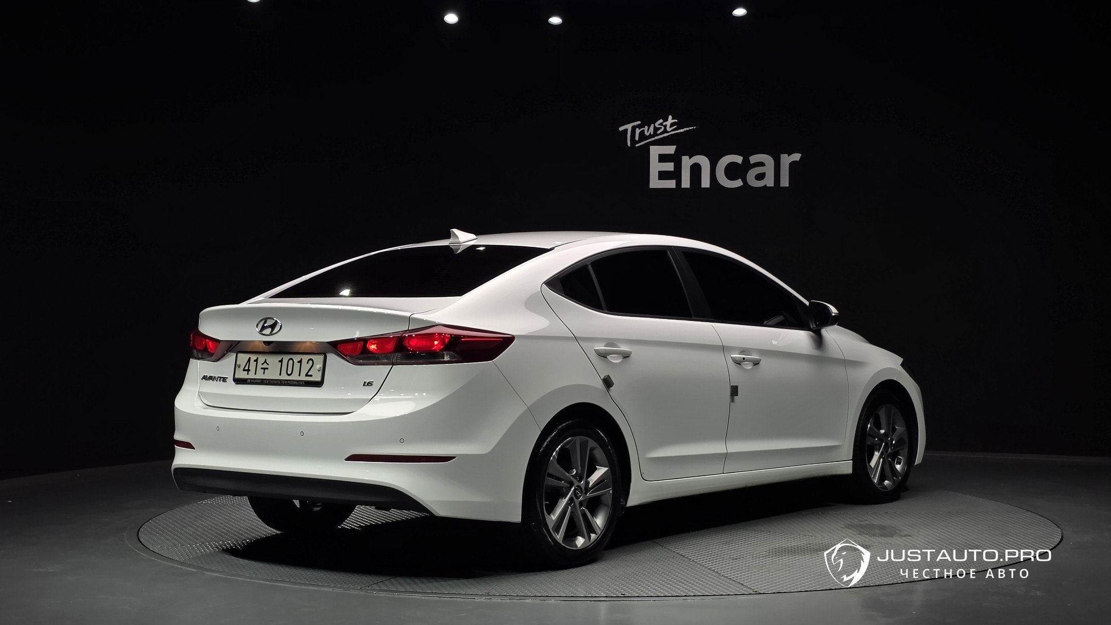 Автомобиль Hyundai AVANTE