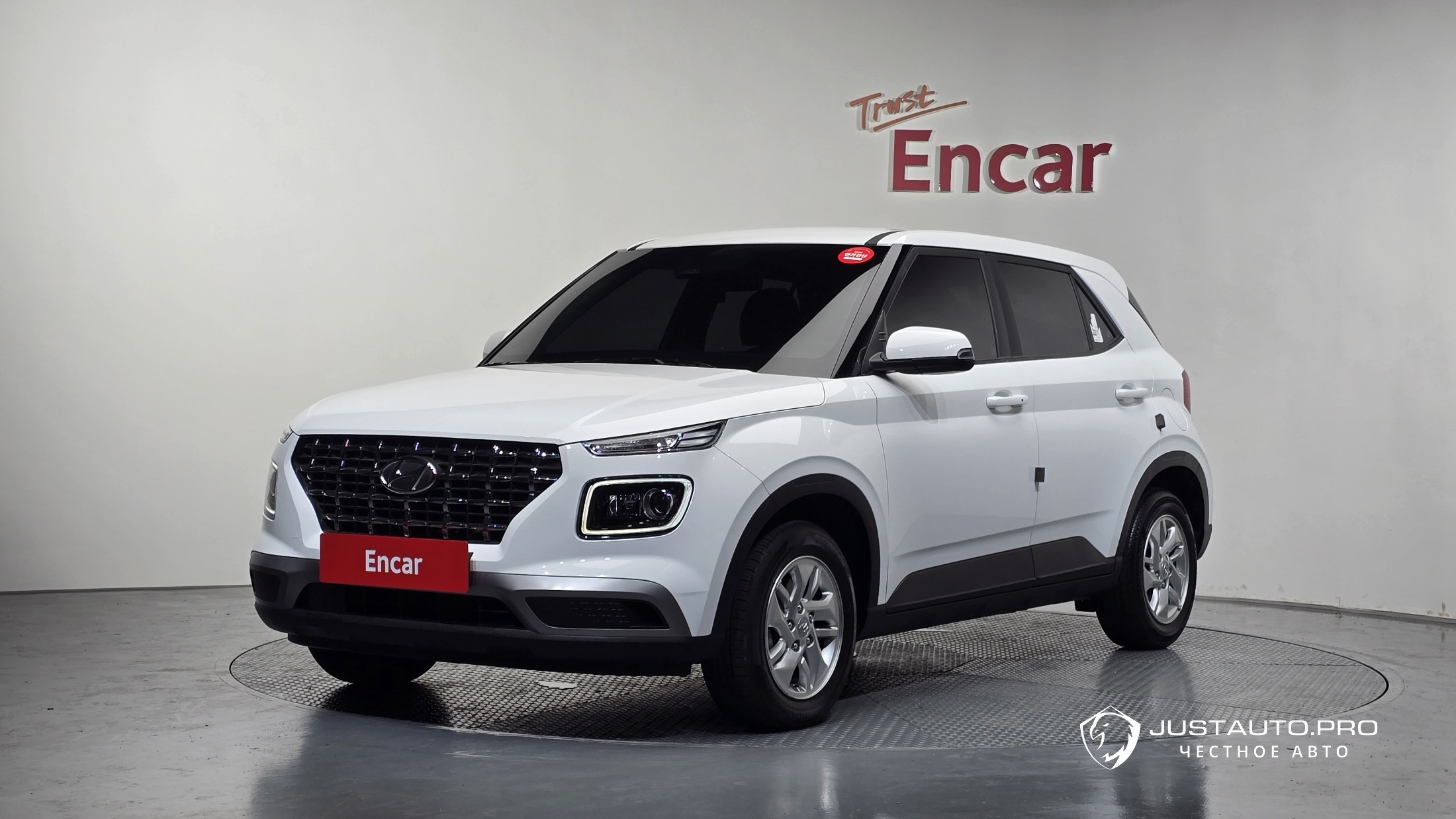 Автомобиль Hyundai Venue