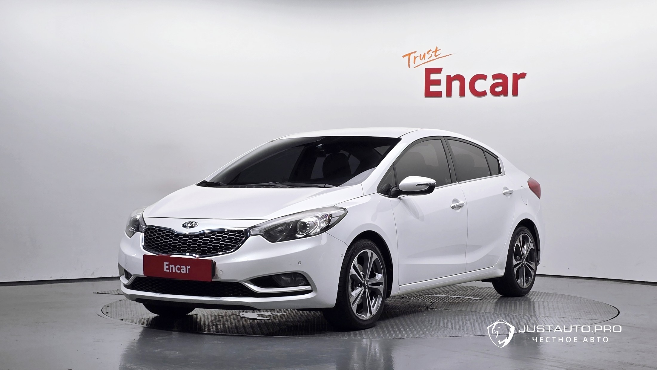 Автомобиль Kia K3