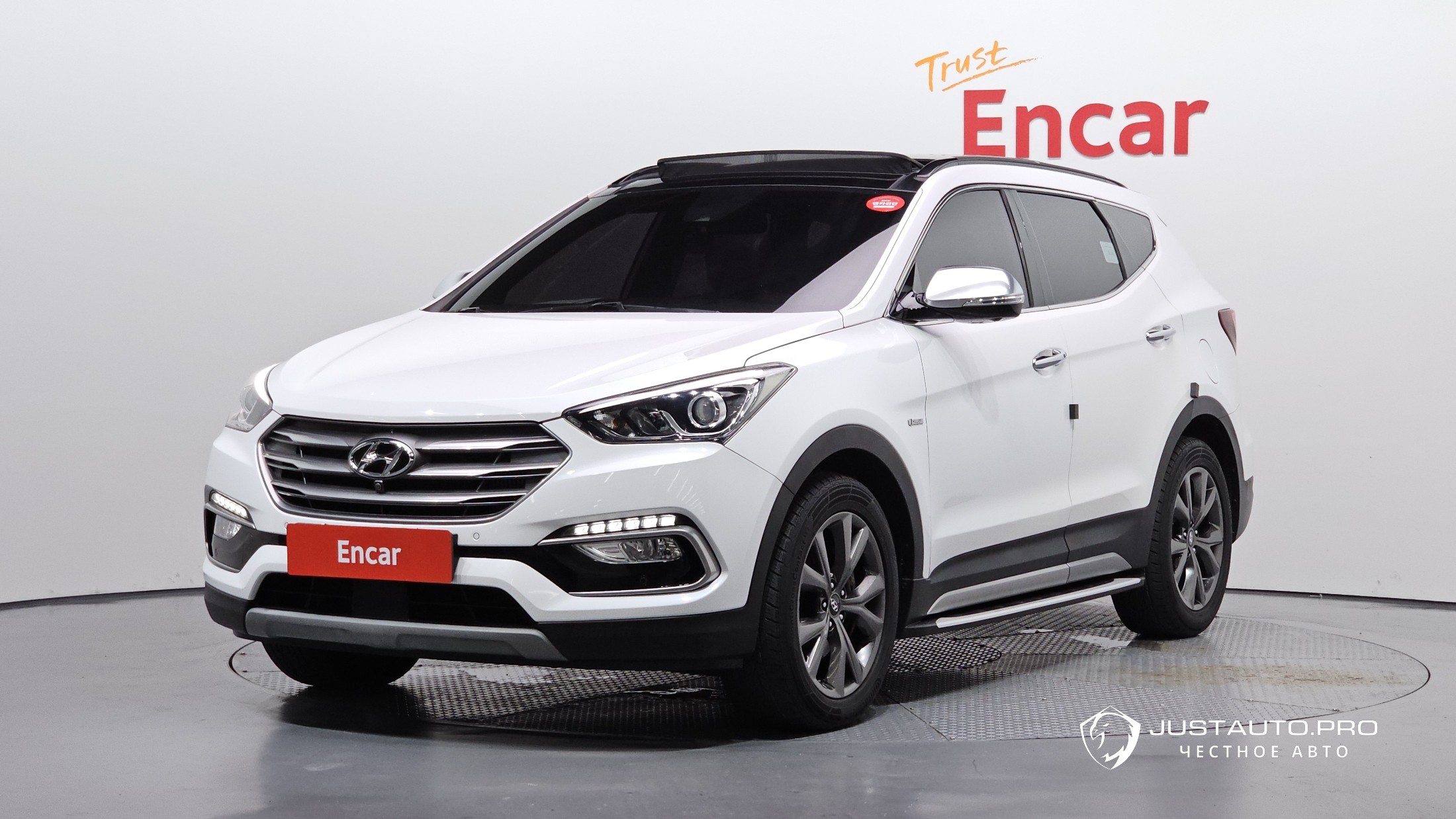 Автомобиль Hyundai Santafe