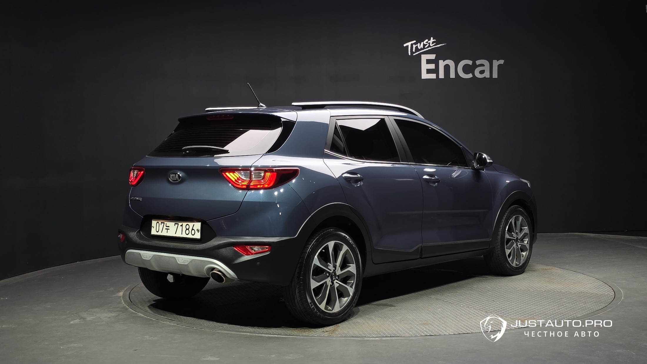 Автомобиль Kia Stonic