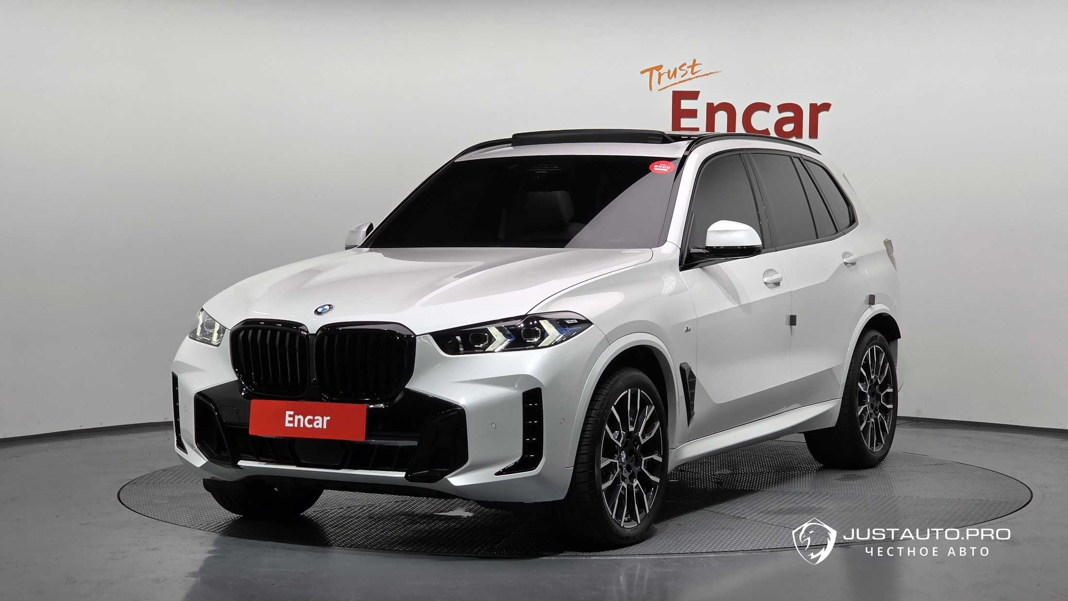 Автомобиль BMW X5