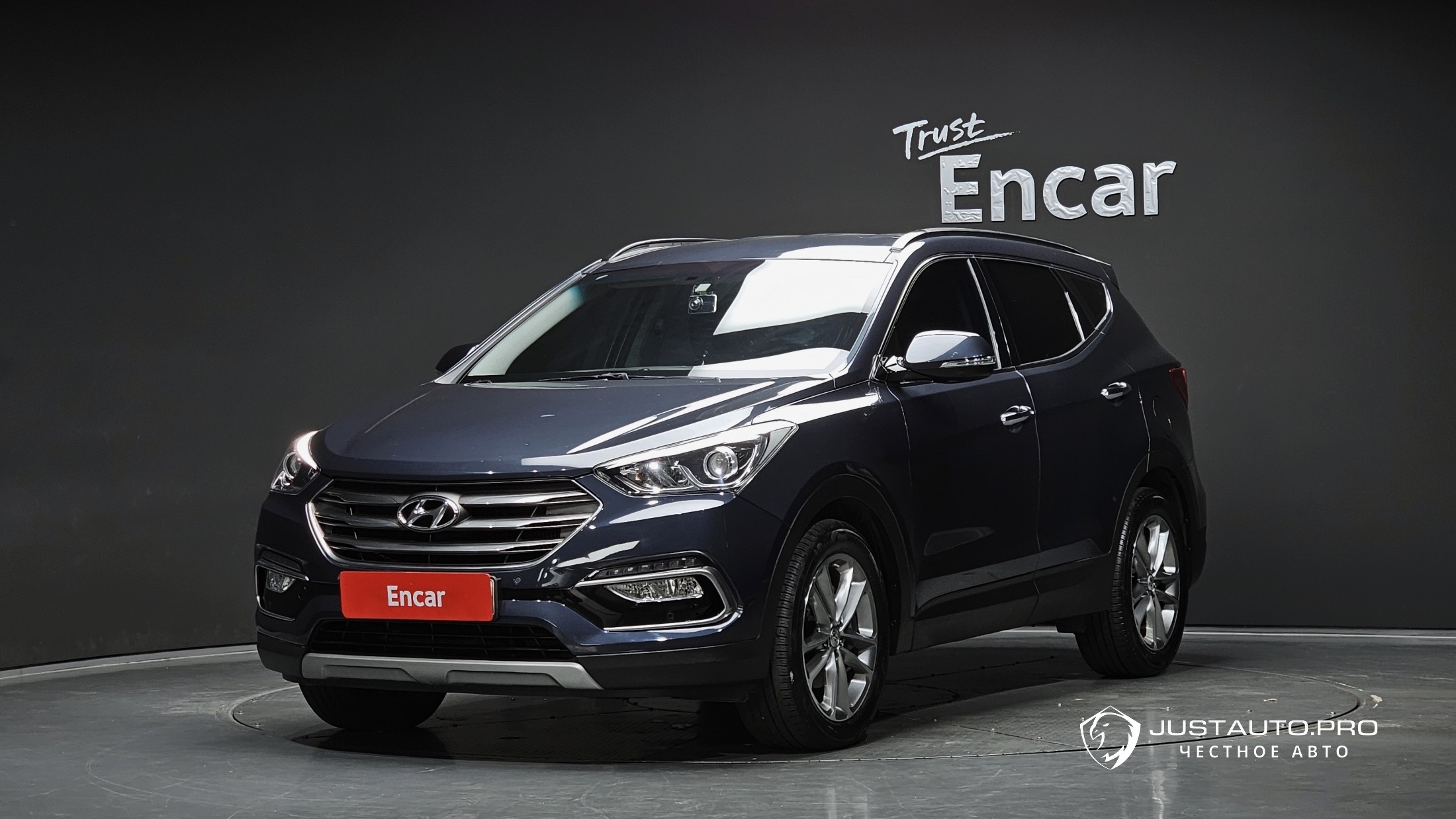 Автомобиль Hyundai Santafe