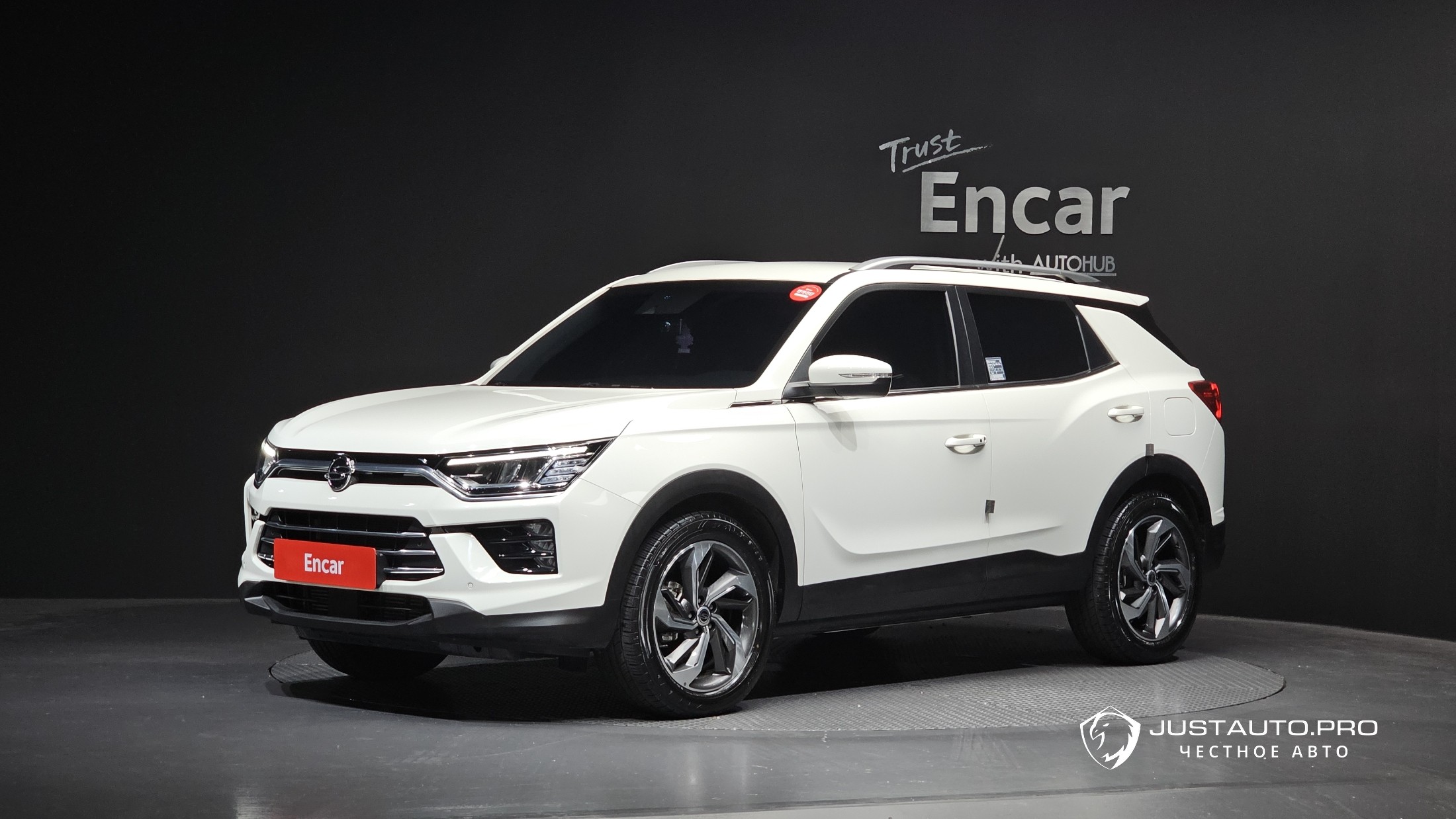 Автомобиль KG_Mobility_Ssangyong KORANDO