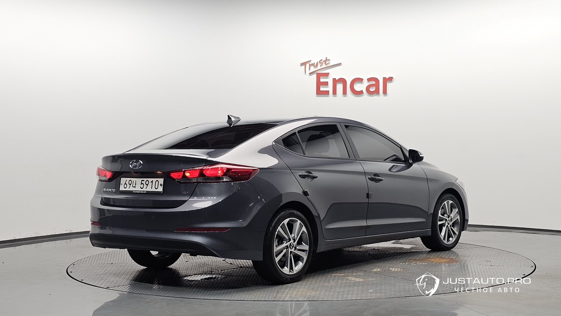 Автомобиль Hyundai AVANTE