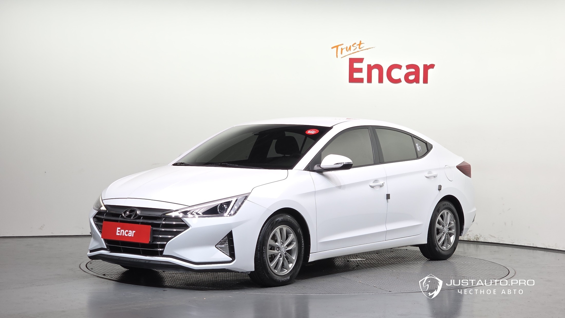 Автомобиль Hyundai AVANTE