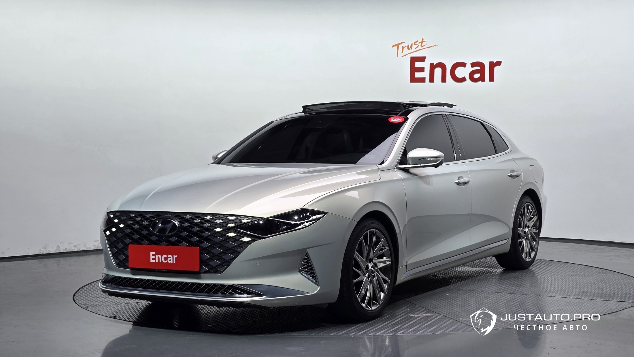 Автомобиль Hyundai Grandeur