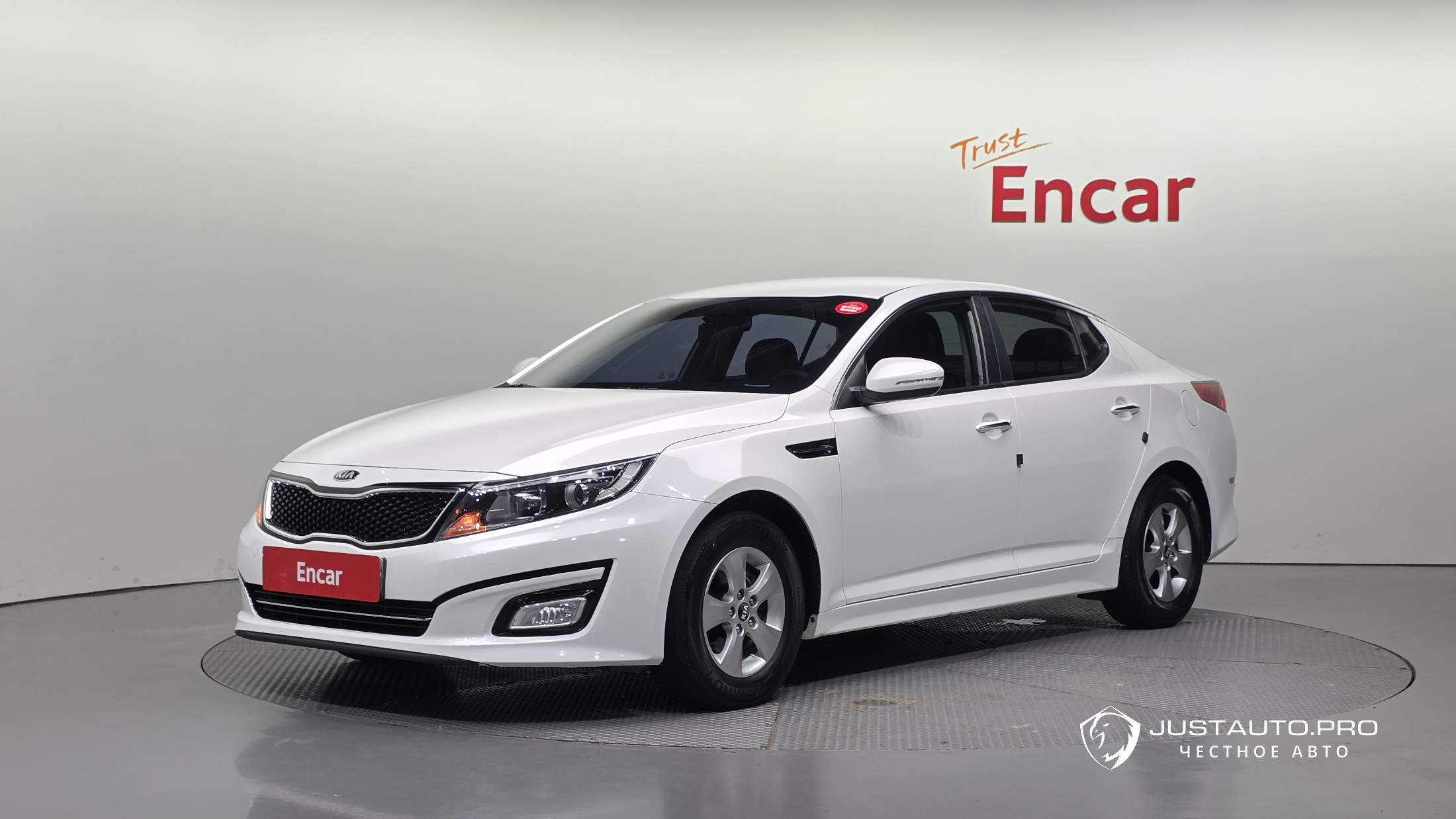 Автомобиль Kia K5