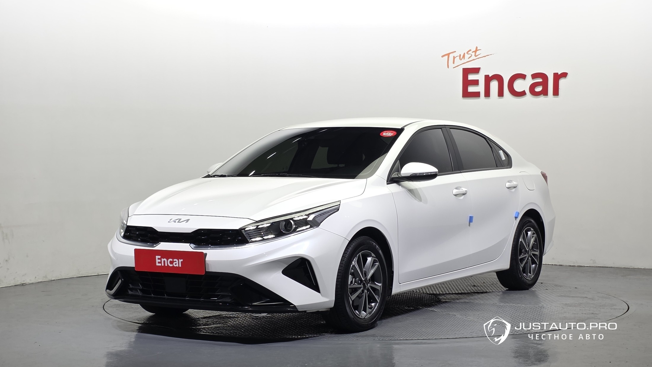 Автомобиль Kia K3